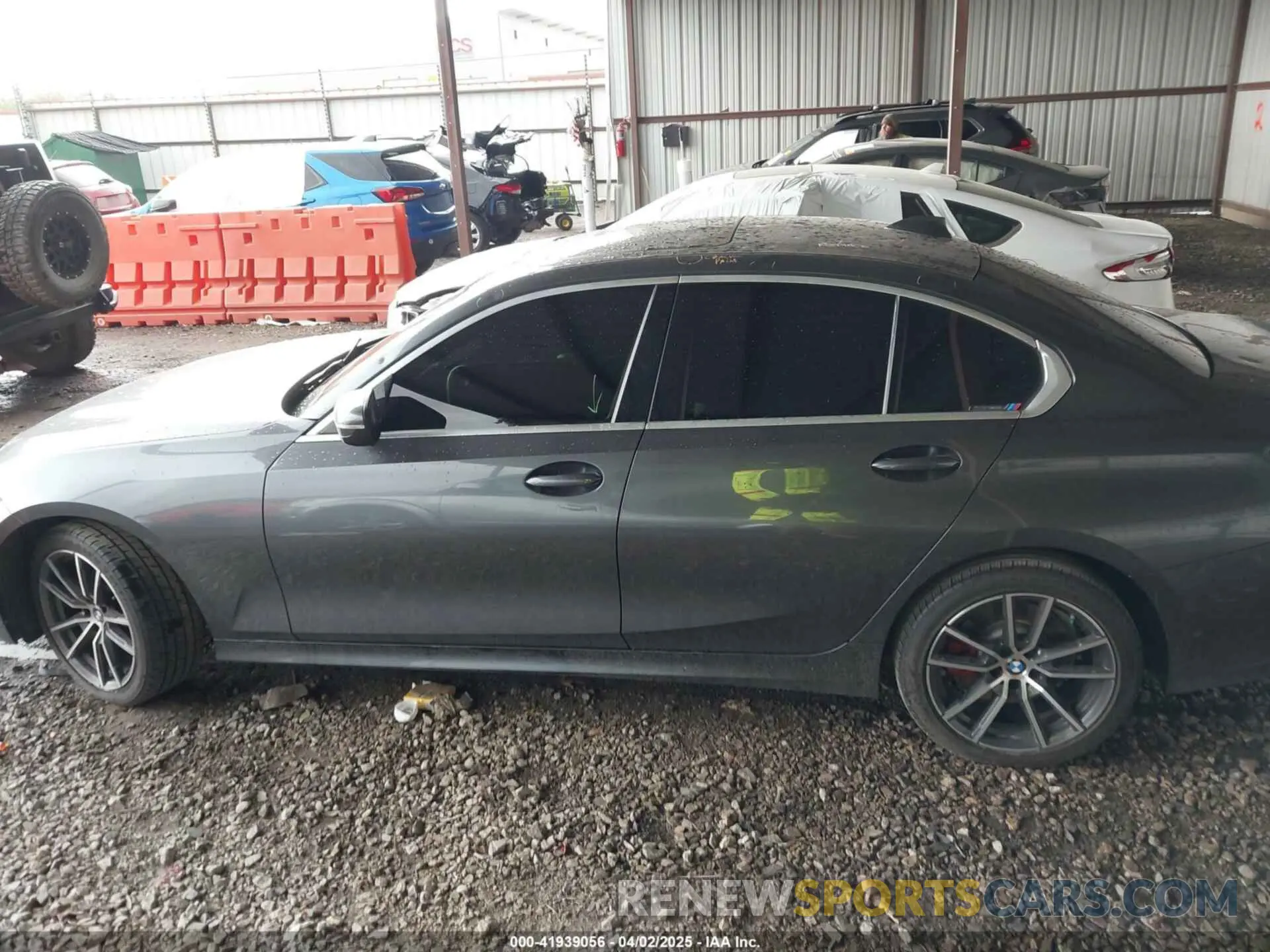 15 Photograph of a damaged car 3MW5R7J09L8B05601 BMW 330I 2020