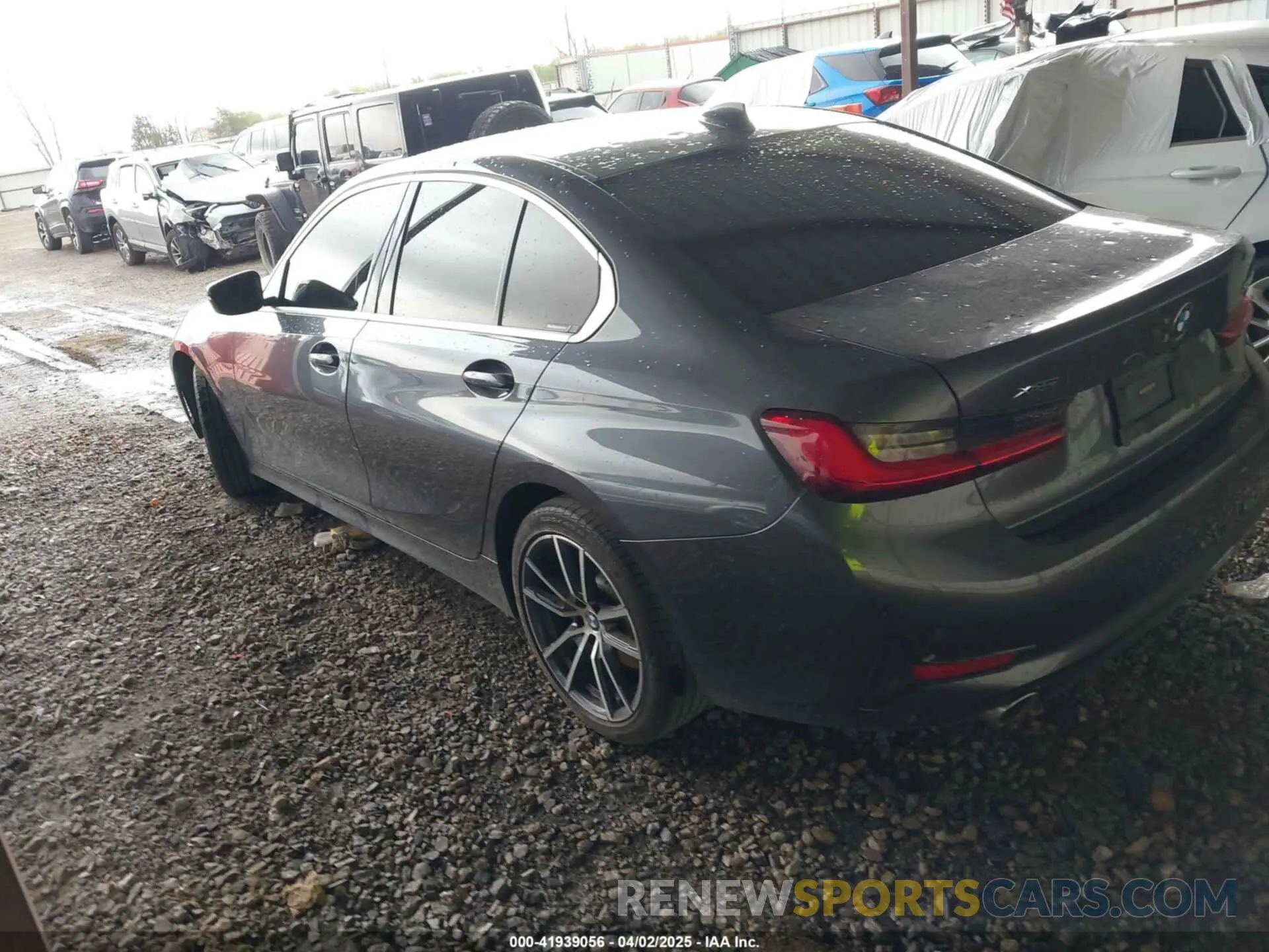 3 Photograph of a damaged car 3MW5R7J09L8B05601 BMW 330I 2020