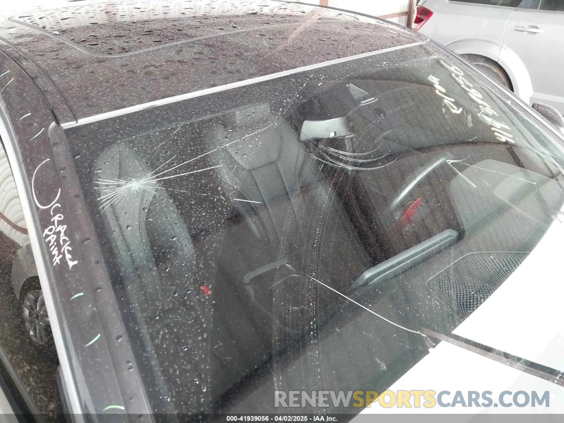 6 Photograph of a damaged car 3MW5R7J09L8B05601 BMW 330I 2020