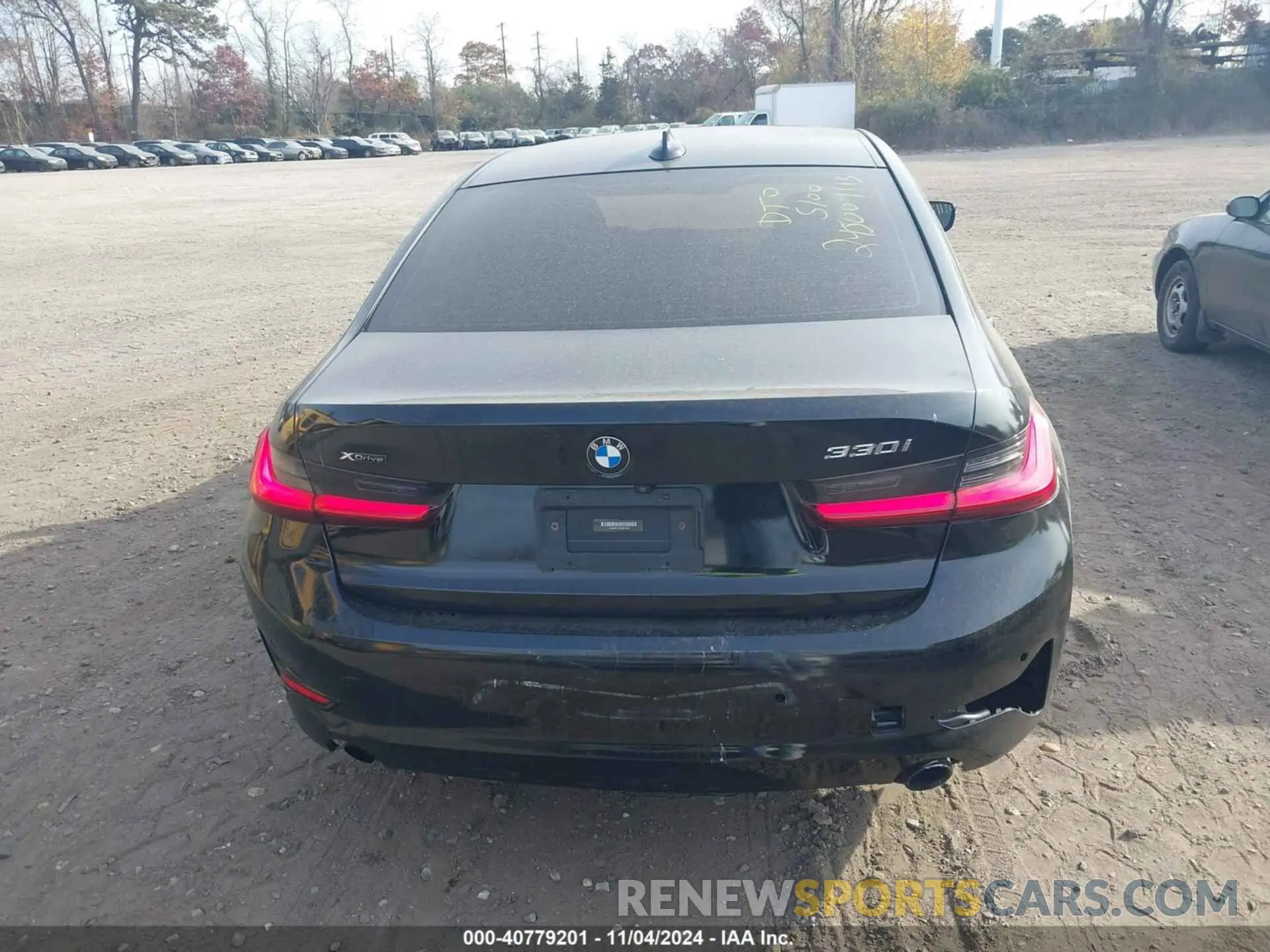 16 Photograph of a damaged car 3MW5R7J09L8B25198 BMW 330I 2020
