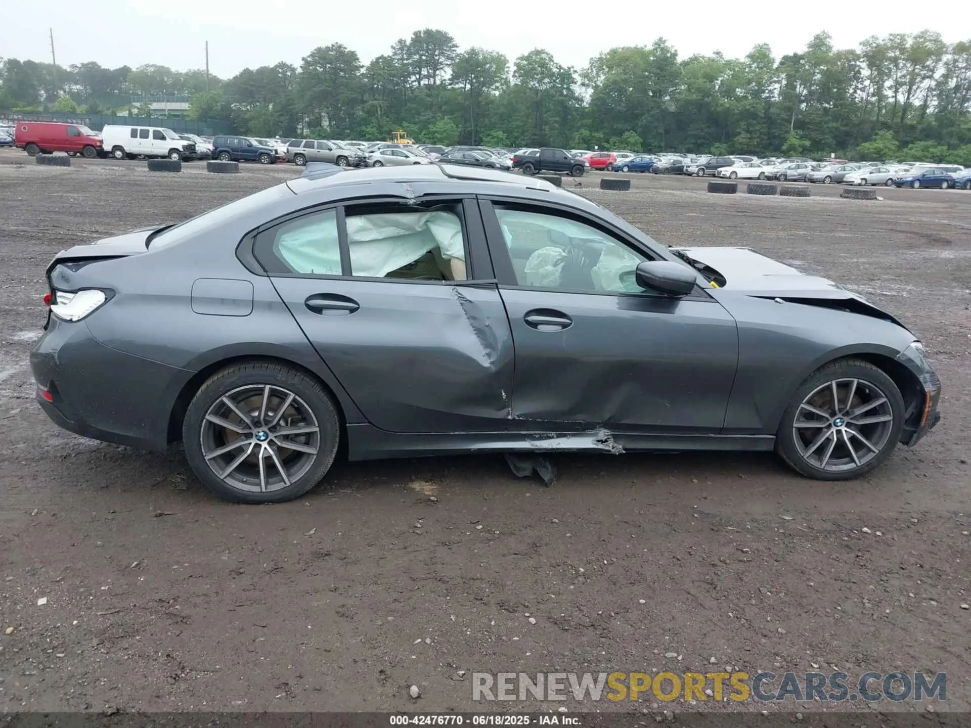 12 Photograph of a damaged car 3MW5R7J0XL8B33178 BMW 330I 2020