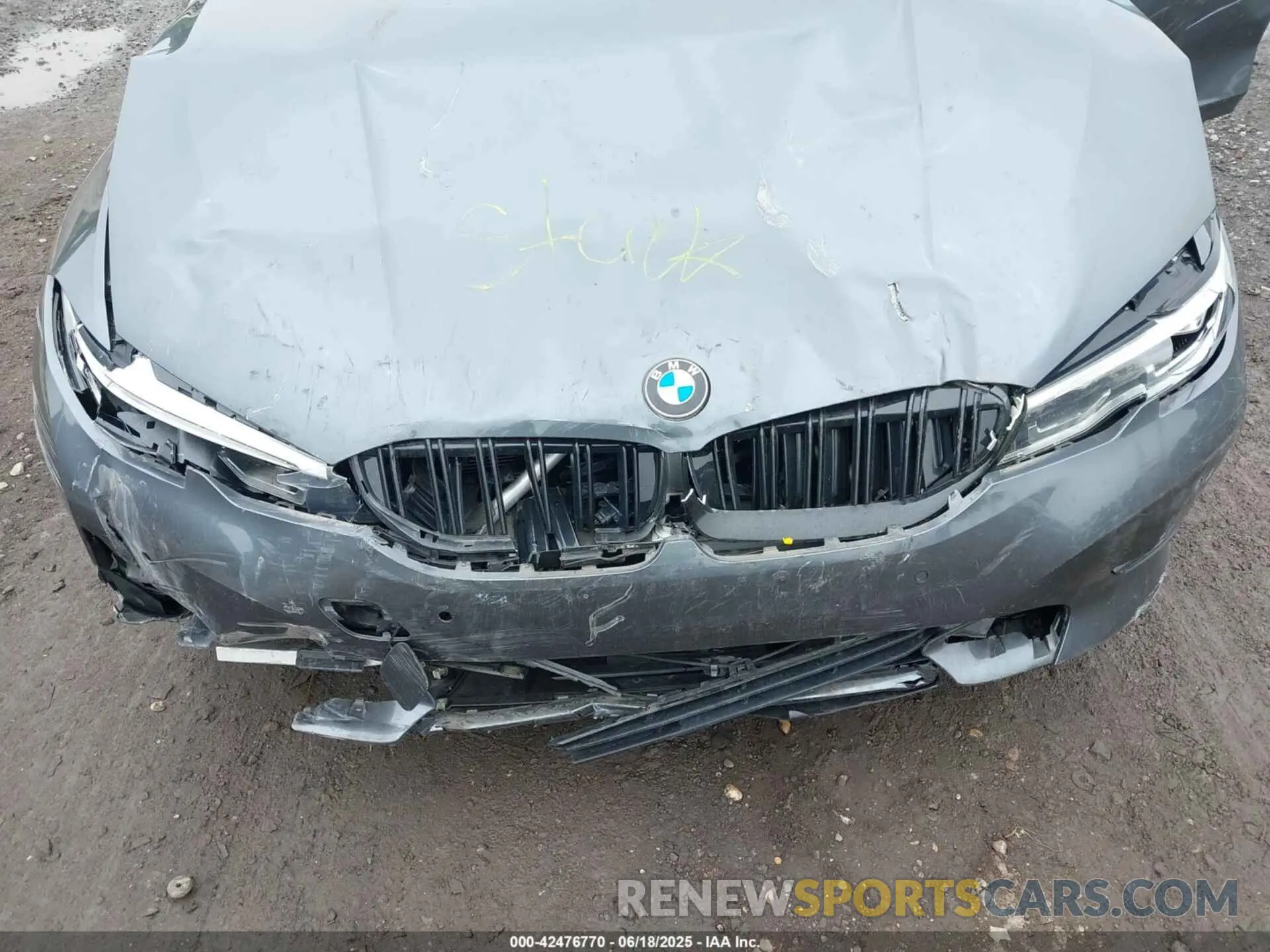 6 Photograph of a damaged car 3MW5R7J0XL8B33178 BMW 330I 2020