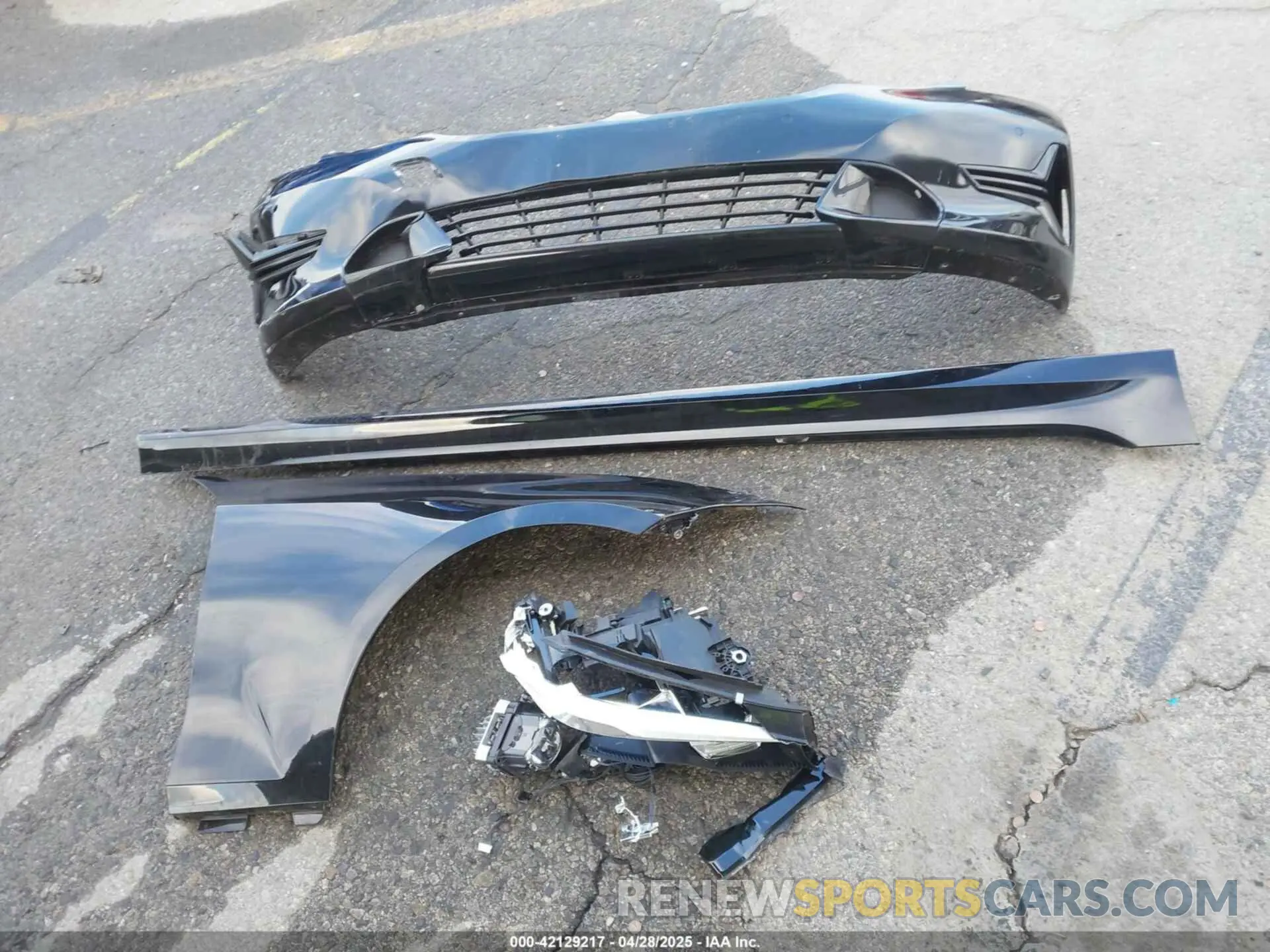 12 Photograph of a damaged car WBA5R1C07LFH37243 BMW 330I 2020