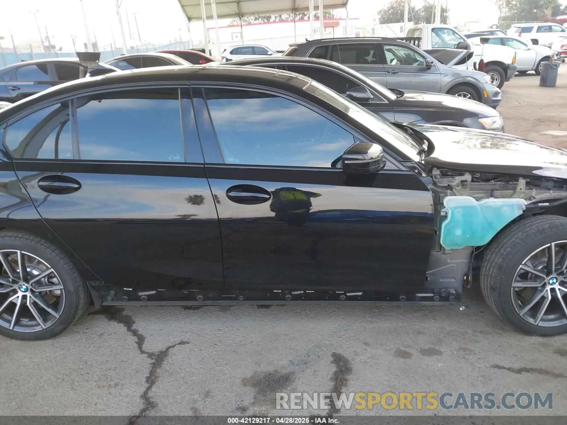 14 Photograph of a damaged car WBA5R1C07LFH37243 BMW 330I 2020