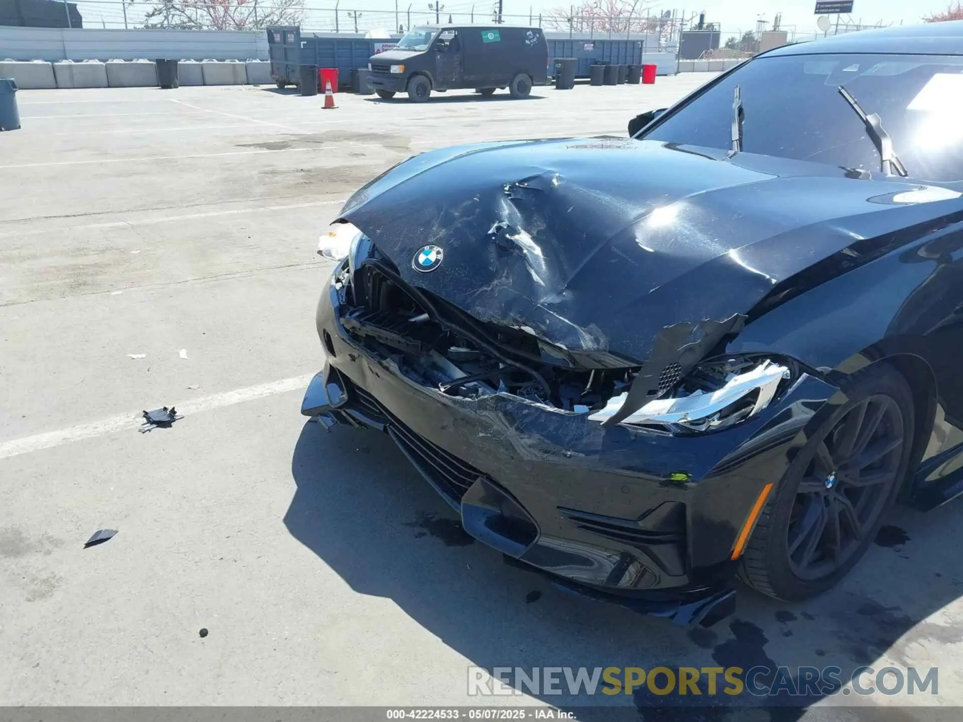 6 Photograph of a damaged car WBA5R1C09LFH43559 BMW 330I 2020