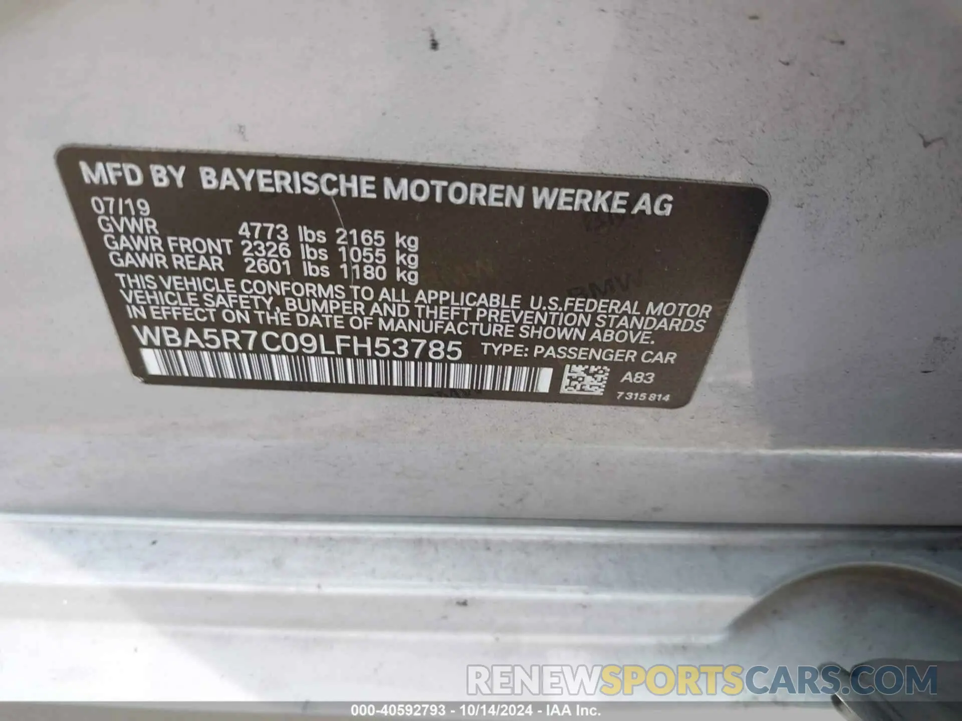 9 Photograph of a damaged car WBA5R7C09LFH53785 BMW 330I 2020