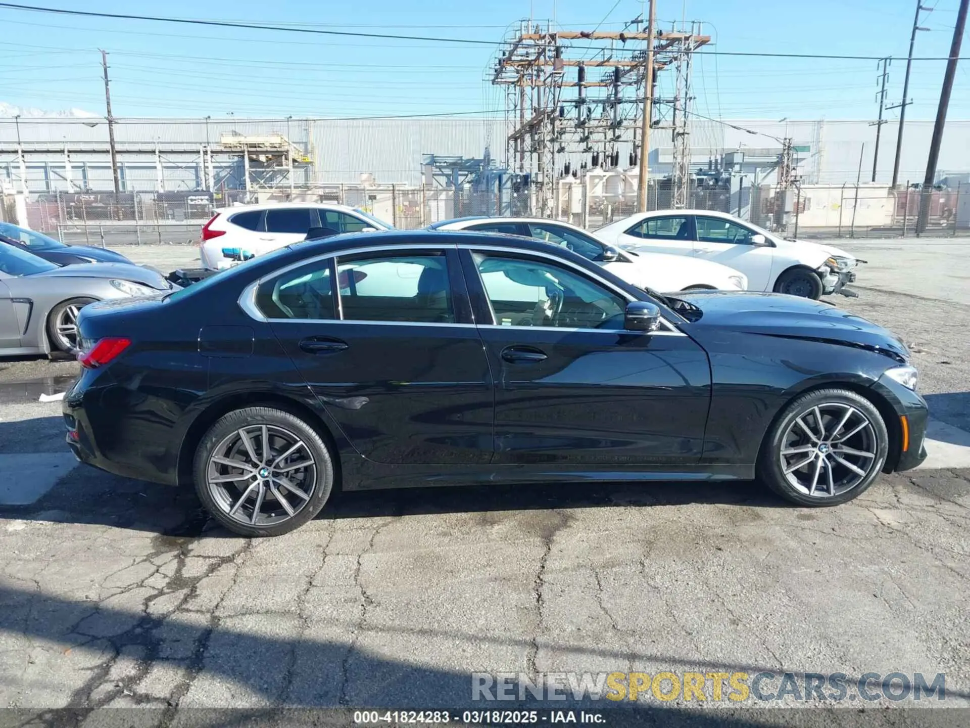 13 Photograph of a damaged car 3MW5R1J00M8B85692 BMW 330I 2021