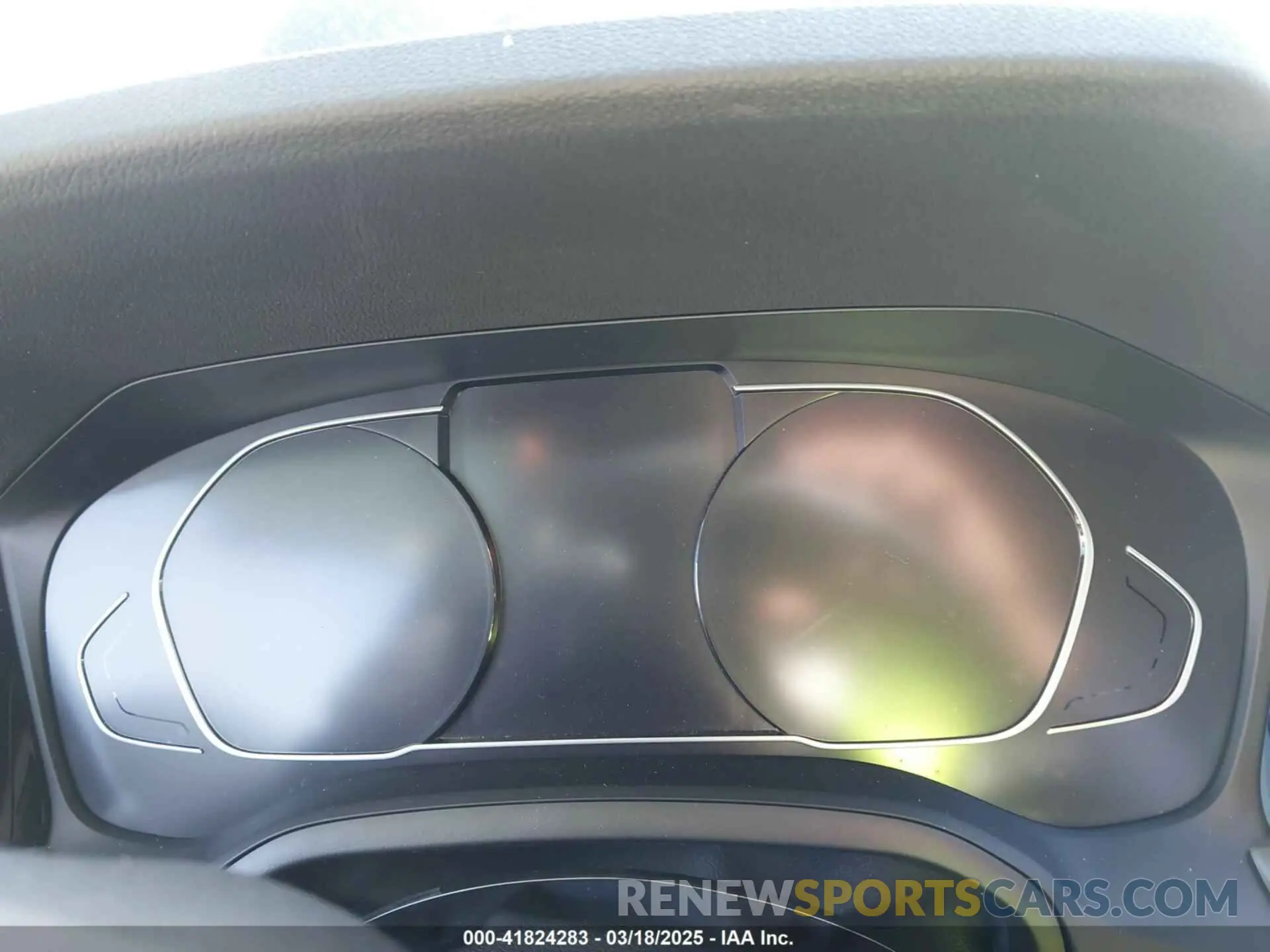 7 Photograph of a damaged car 3MW5R1J00M8B85692 BMW 330I 2021