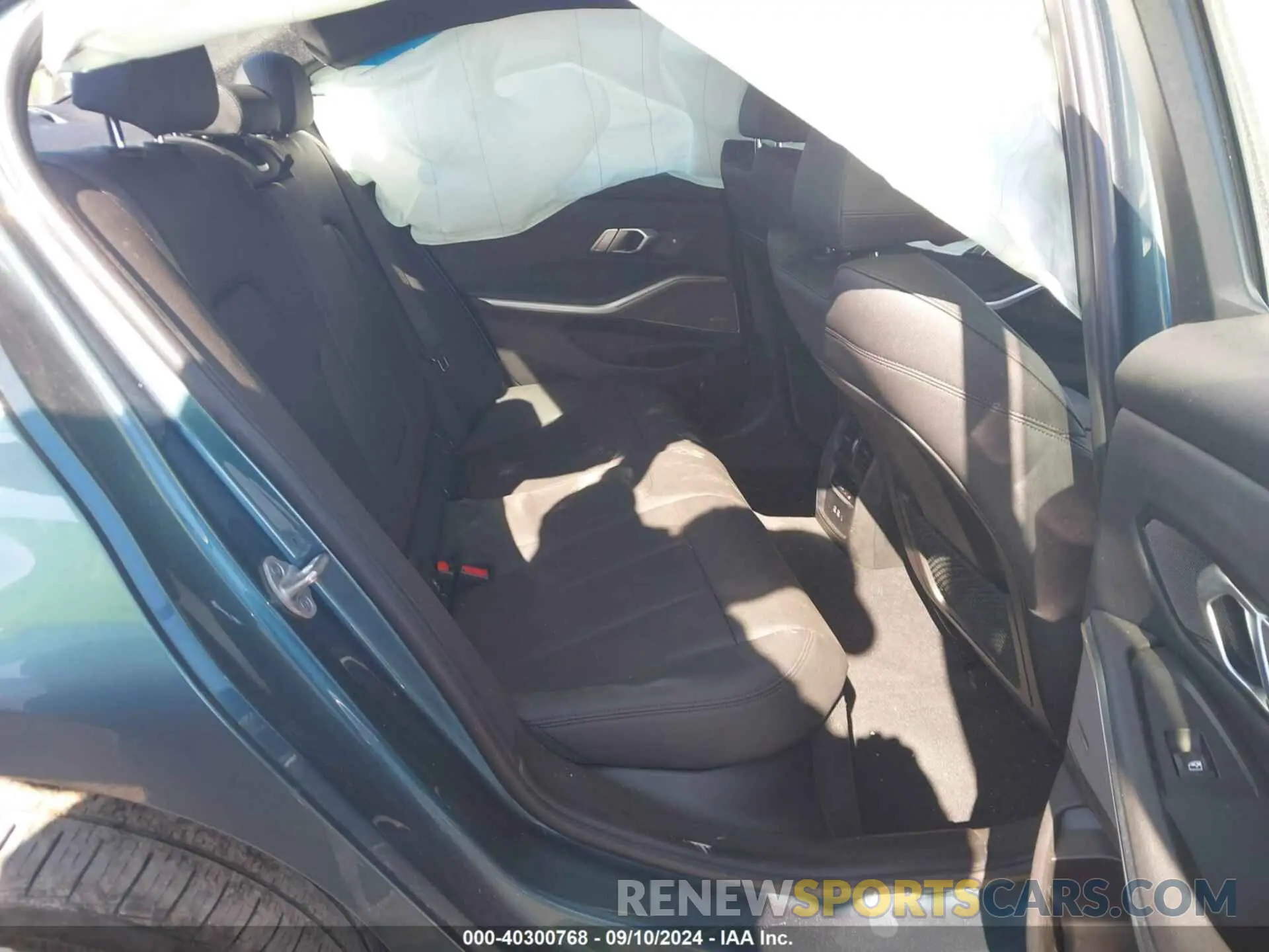 8 Photograph of a damaged car 3MW5R1J01M8B73194 BMW 330I 2021