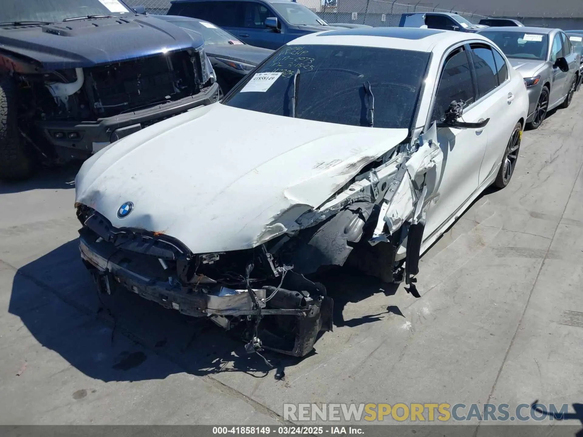 2 Photograph of a damaged car 3MW5R1J01M8B82073 BMW 330I 2021