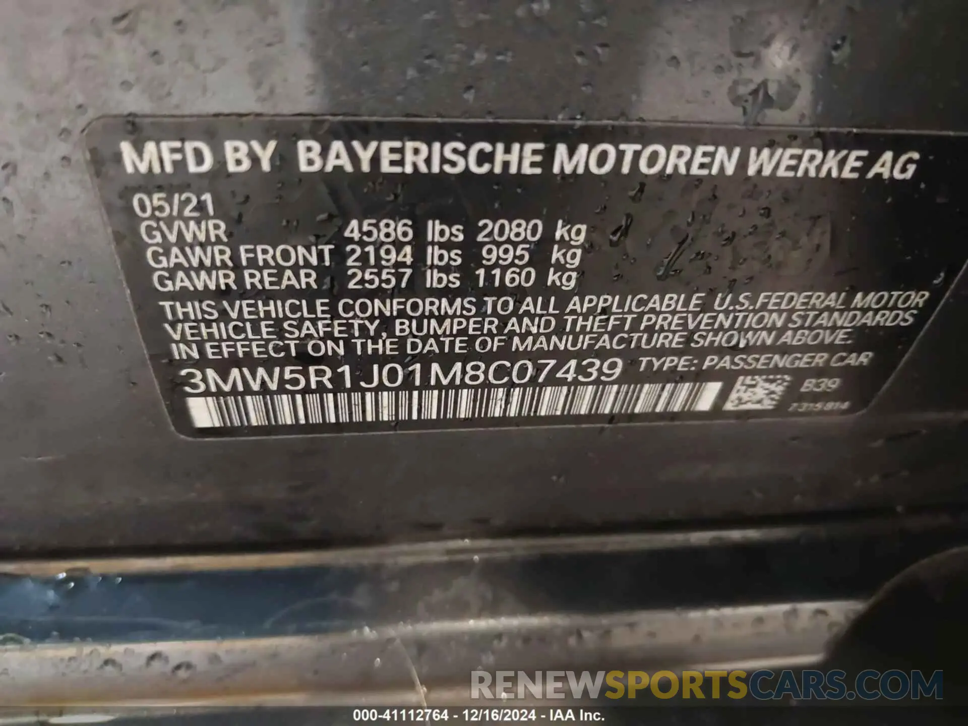 9 Photograph of a damaged car 3MW5R1J01M8C07439 BMW 330I 2021