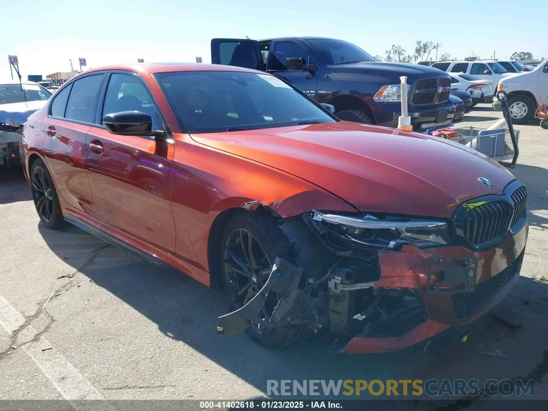 1 Photograph of a damaged car 3MW5R1J02M8B72376 BMW 330I 2021
