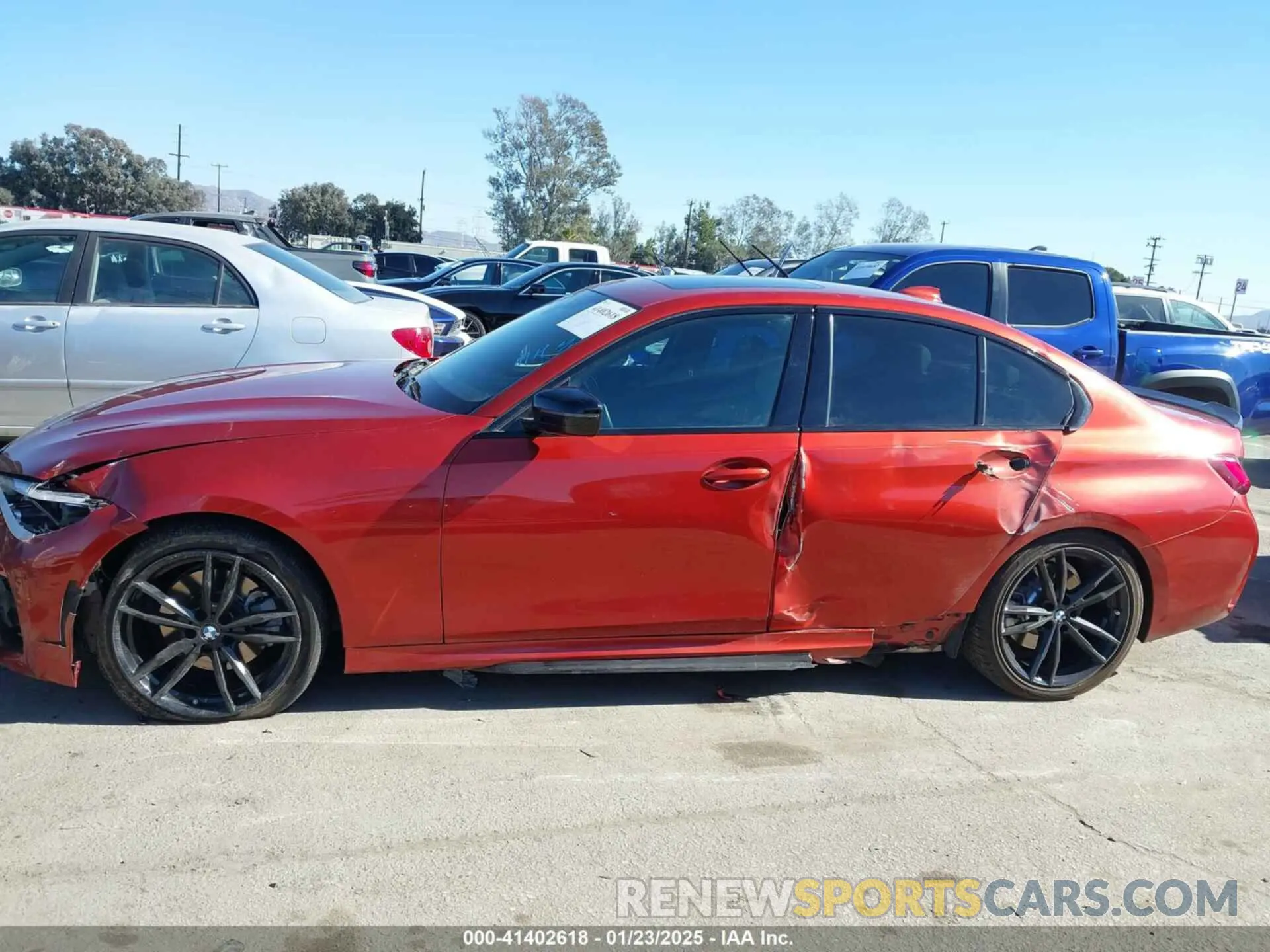 14 Photograph of a damaged car 3MW5R1J02M8B72376 BMW 330I 2021
