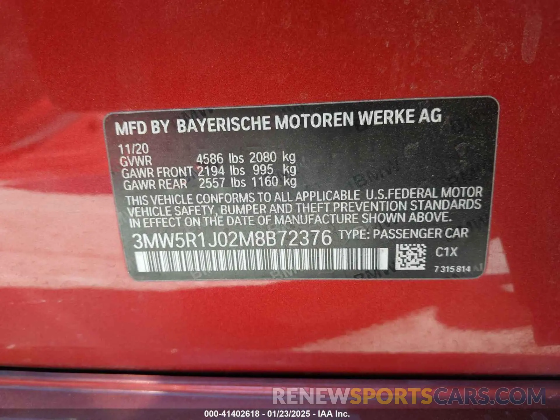 9 Photograph of a damaged car 3MW5R1J02M8B72376 BMW 330I 2021