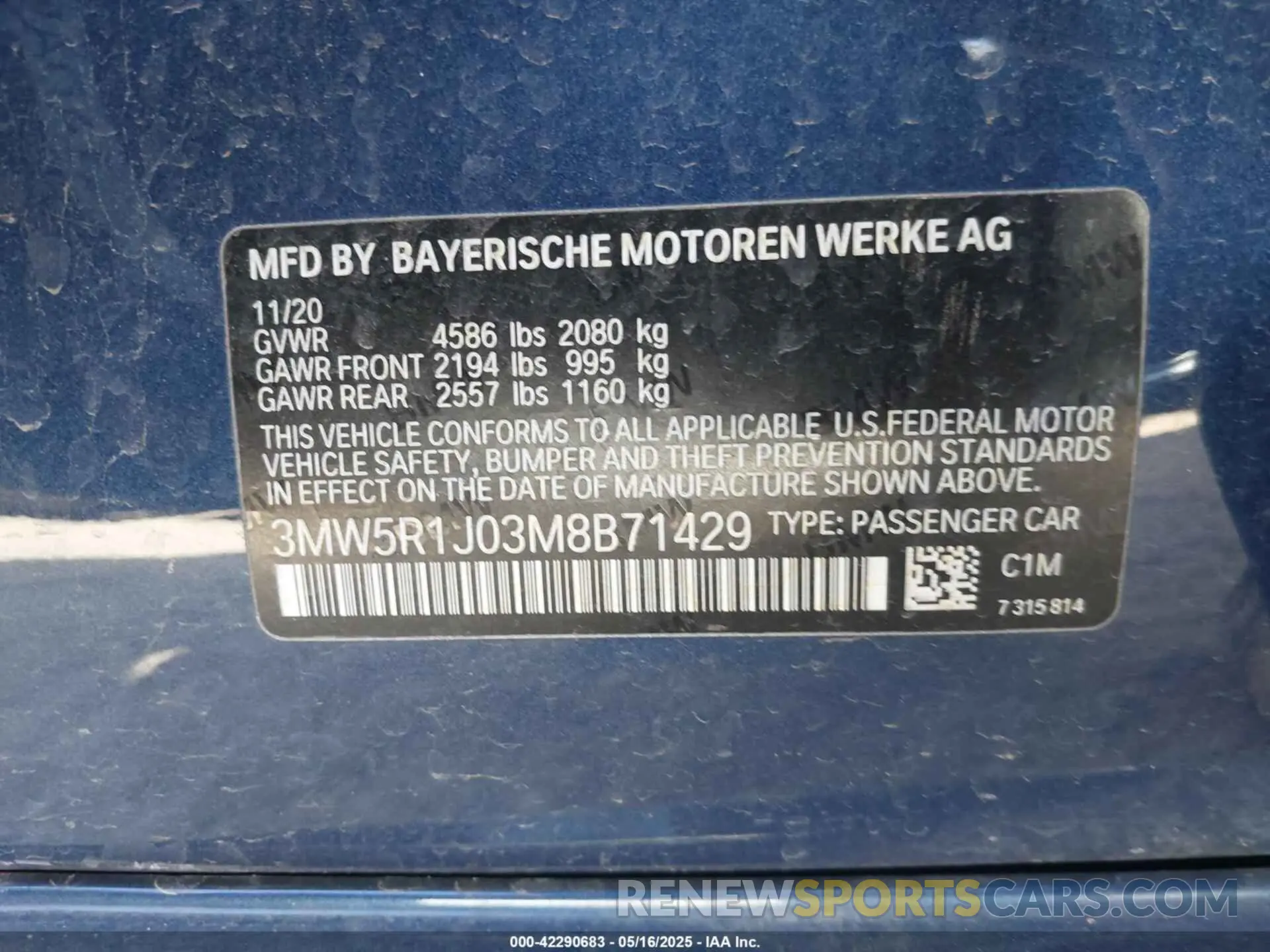 9 Photograph of a damaged car 3MW5R1J03M8B71429 BMW 330I 2021