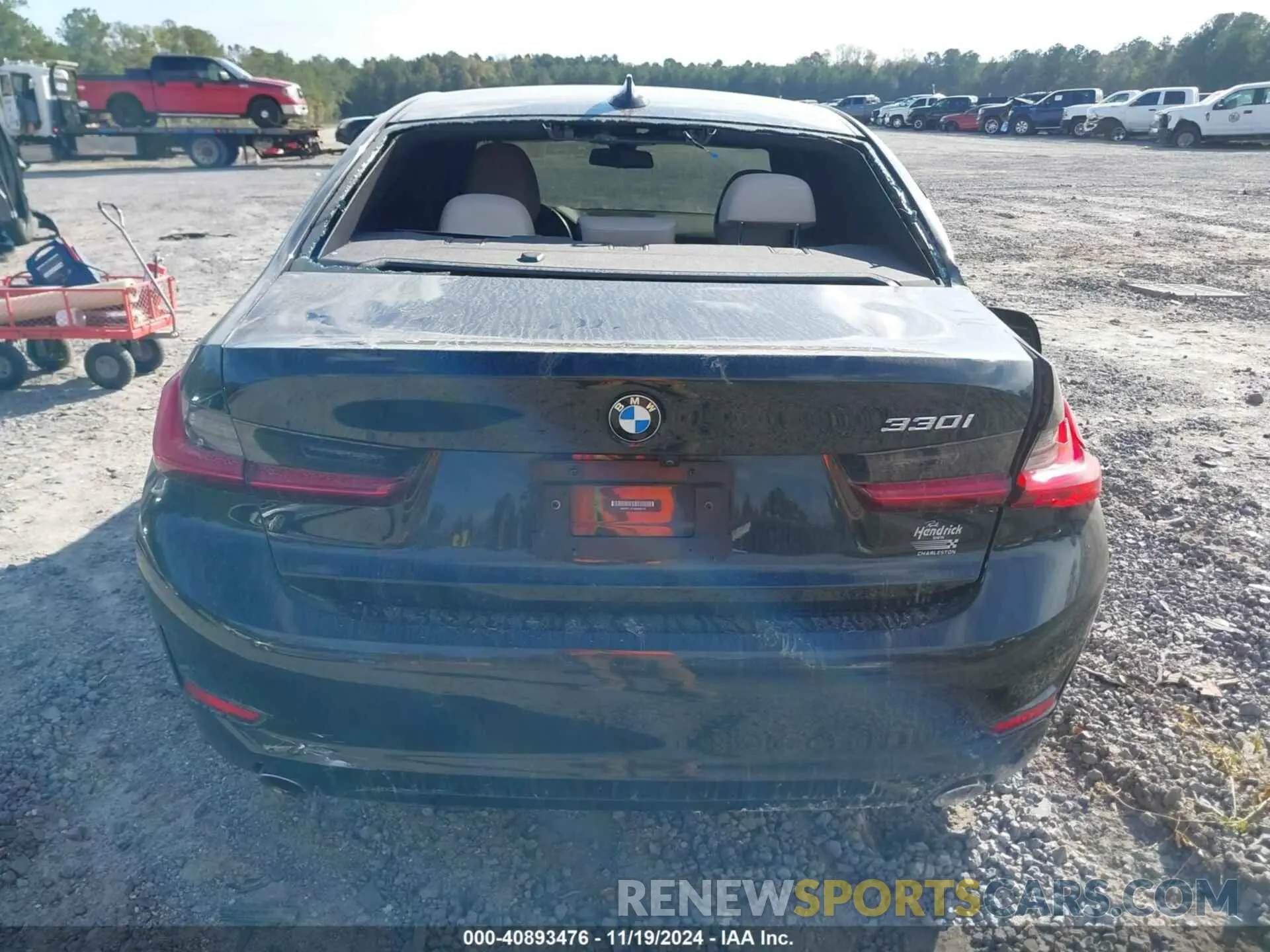 16 Photograph of a damaged car 3MW5R1J03M8B88196 BMW 330I 2021