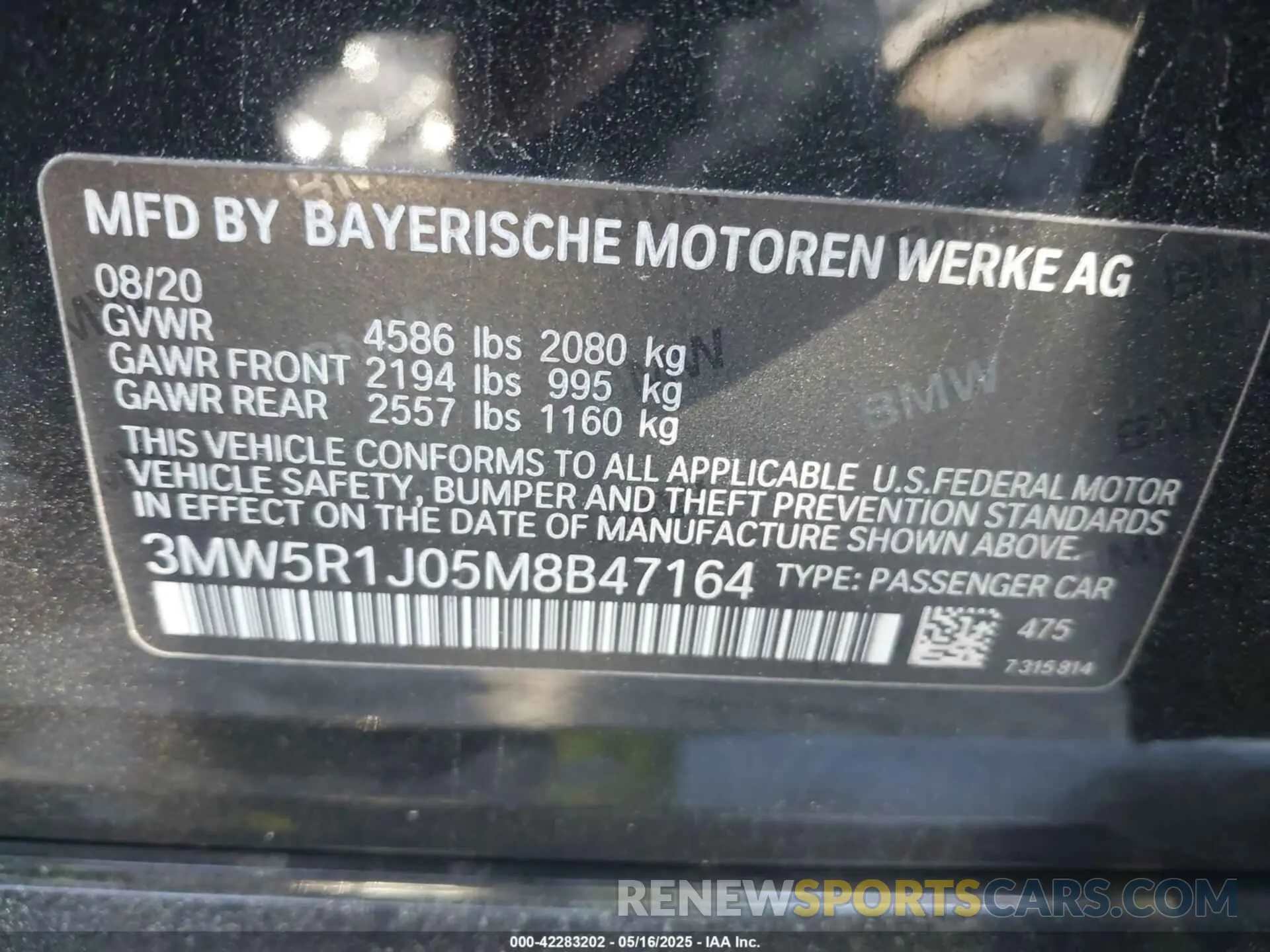 9 Photograph of a damaged car 3MW5R1J05M8B47164 BMW 330I 2021