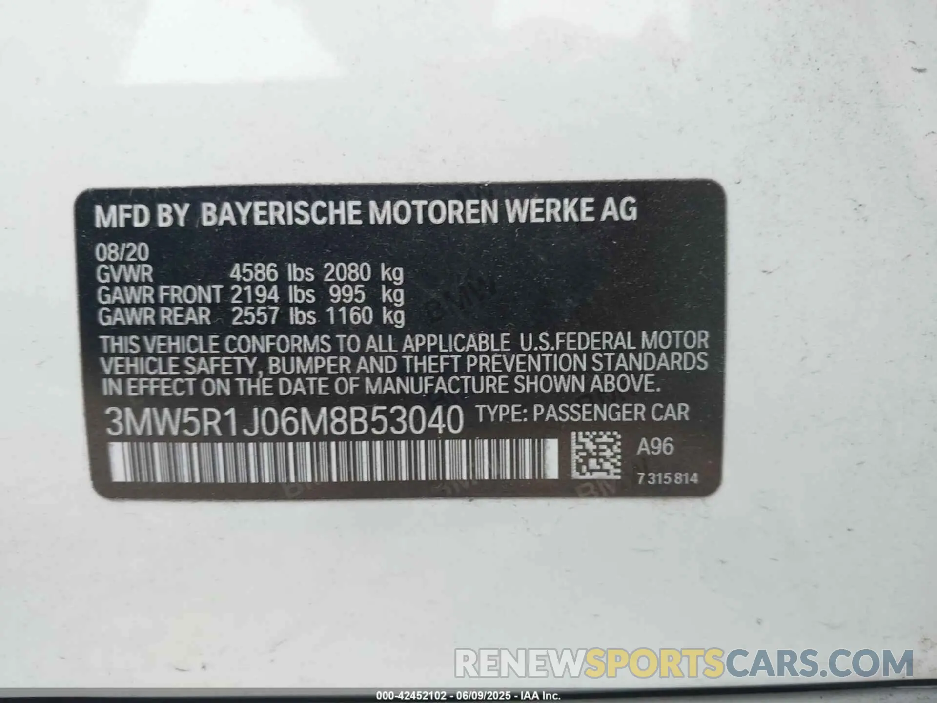 9 Photograph of a damaged car 3MW5R1J06M8B53040 BMW 330I 2021