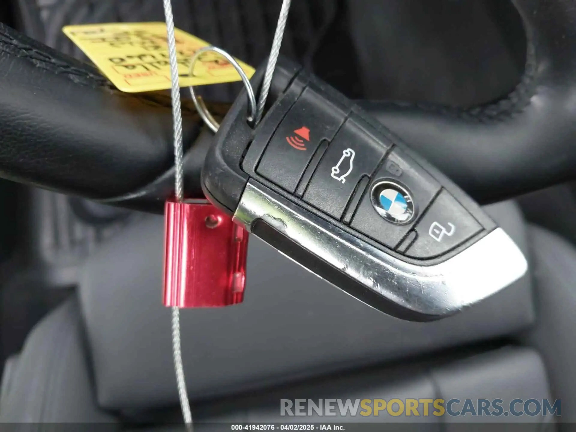 11 Photograph of a damaged car 3MW5R1J06M8B90668 BMW 330I 2021