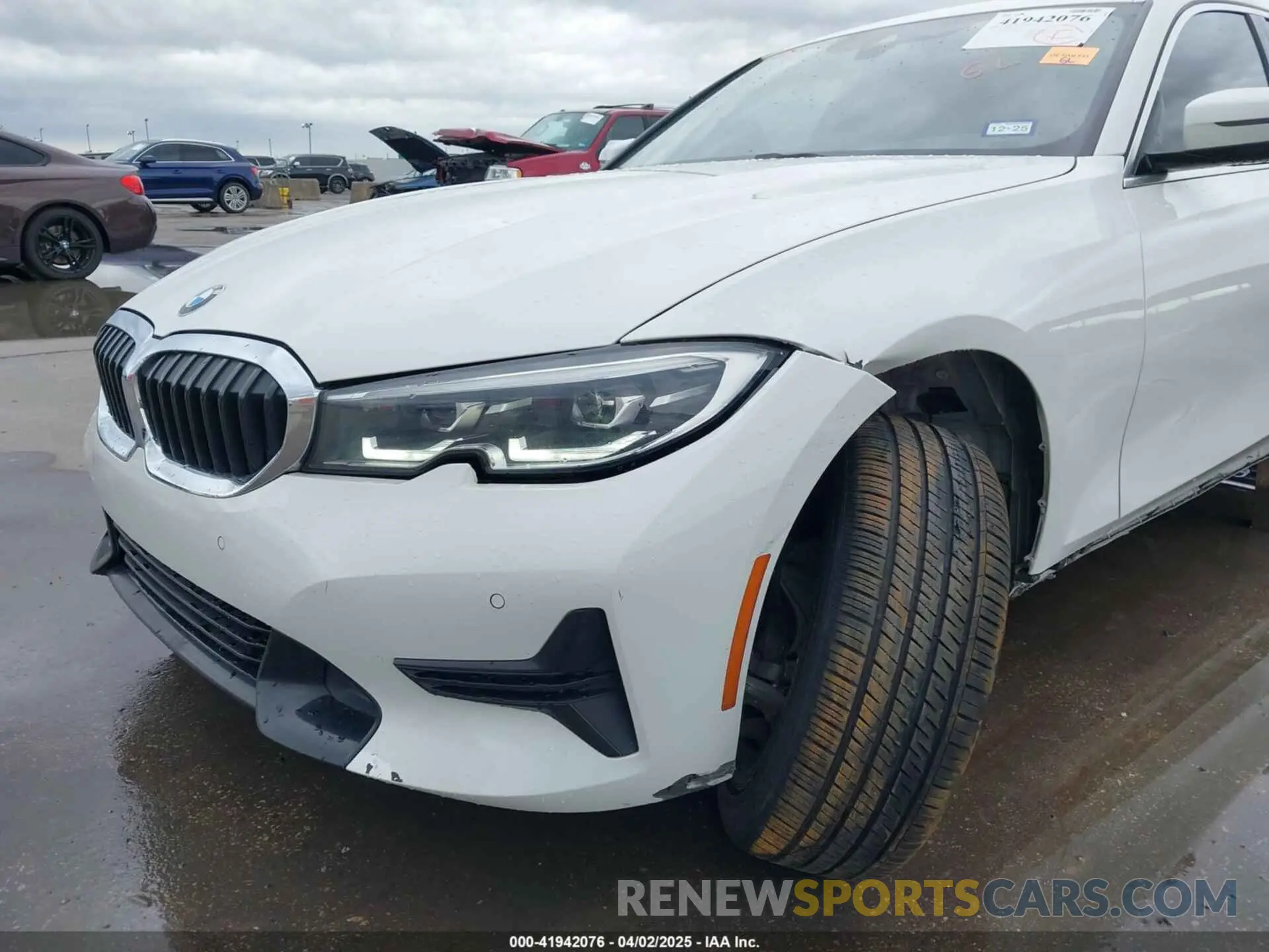 6 Photograph of a damaged car 3MW5R1J06M8B90668 BMW 330I 2021