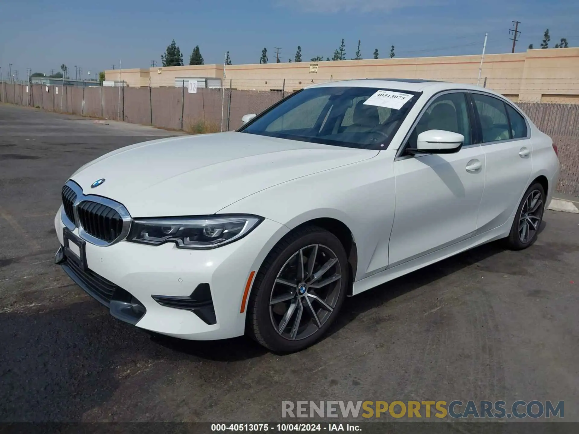 2 Photograph of a damaged car 3MW5R1J07M8B67075 BMW 330I 2021