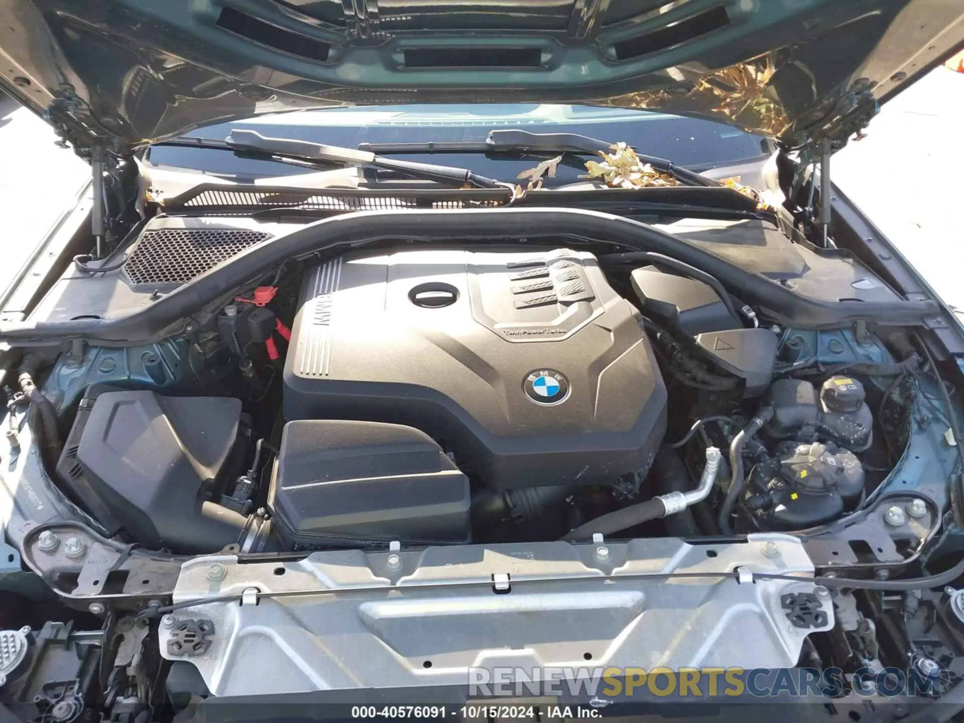 10 Photograph of a damaged car 3MW5R1J07M8B80117 BMW 330I 2021