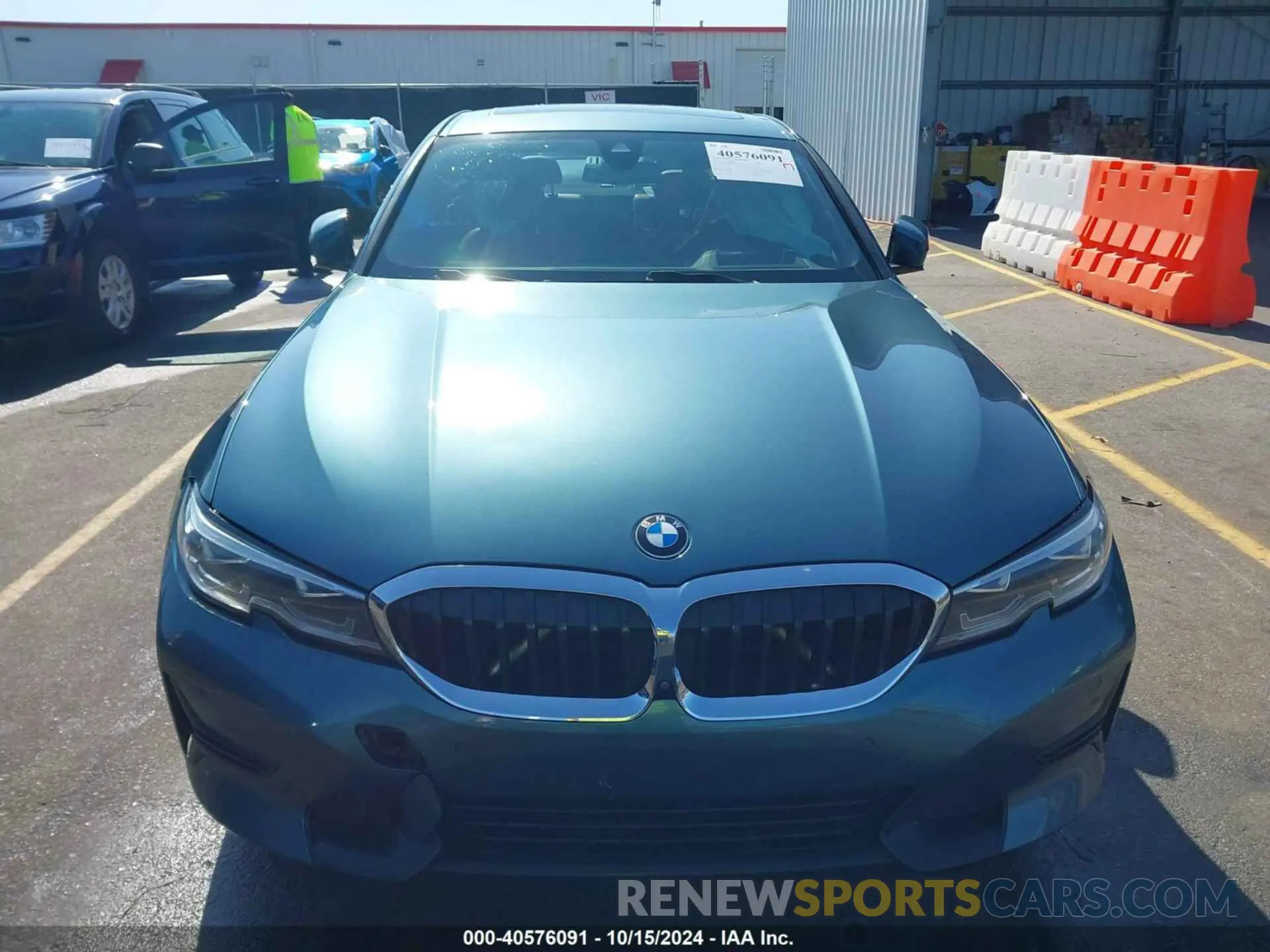 12 Photograph of a damaged car 3MW5R1J07M8B80117 BMW 330I 2021