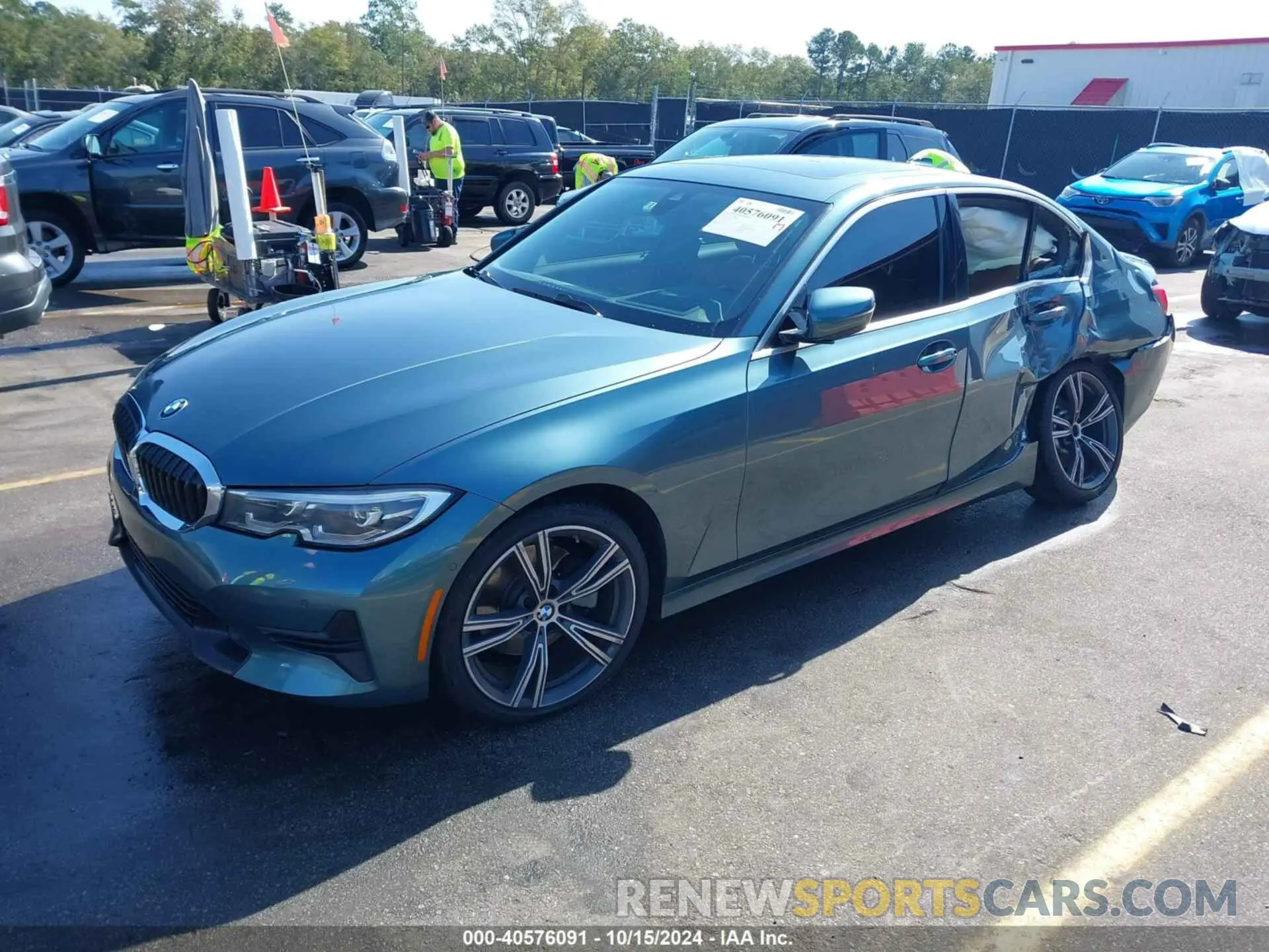 2 Photograph of a damaged car 3MW5R1J07M8B80117 BMW 330I 2021