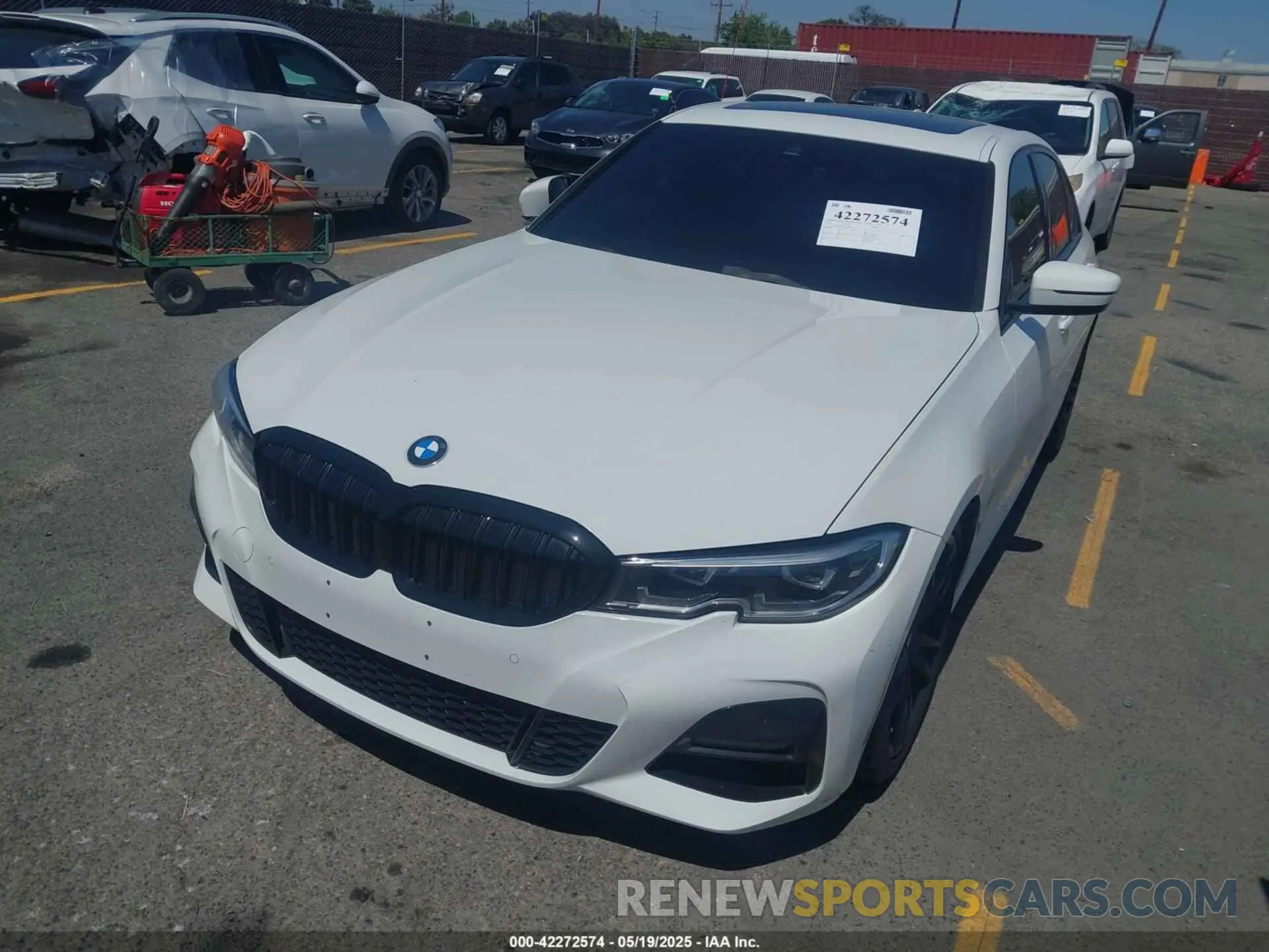 2 Photograph of a damaged car 3MW5R1J07M8C10703 BMW 330I 2021
