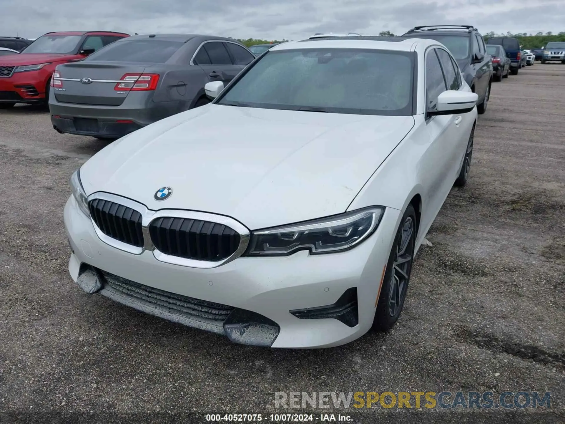 2 Photograph of a damaged car 3MW5R1J08M8B61947 BMW 330I 2021