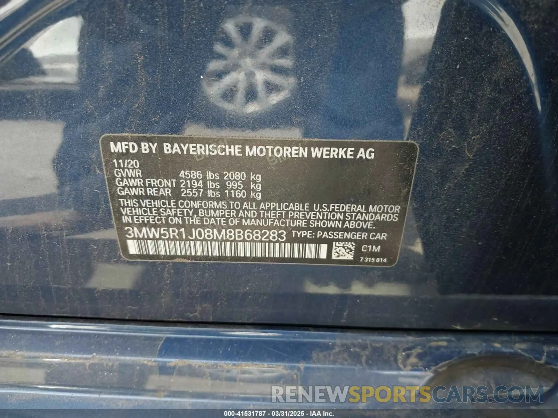 9 Photograph of a damaged car 3MW5R1J08M8B68283 BMW 330I 2021