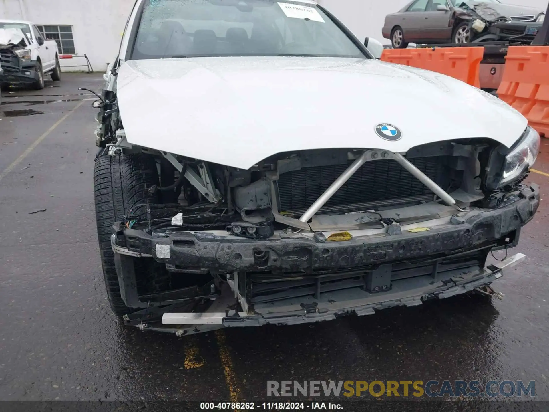 5 Photograph of a damaged car 3MW5R1J09M8C08421 BMW 330I 2021