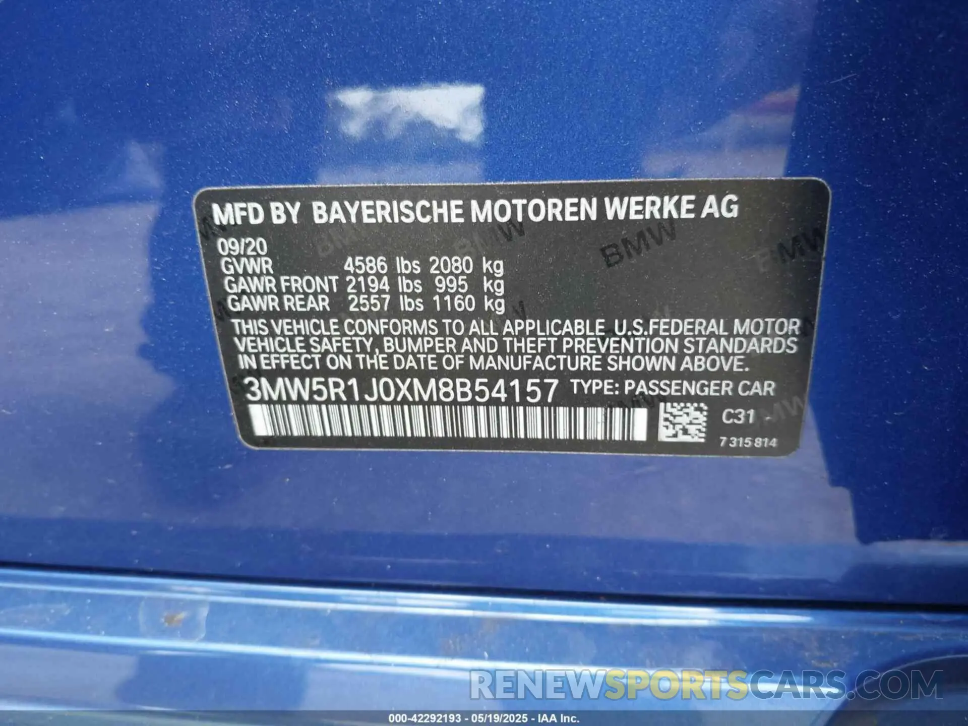 9 Photograph of a damaged car 3MW5R1J0XM8B54157 BMW 330I 2021