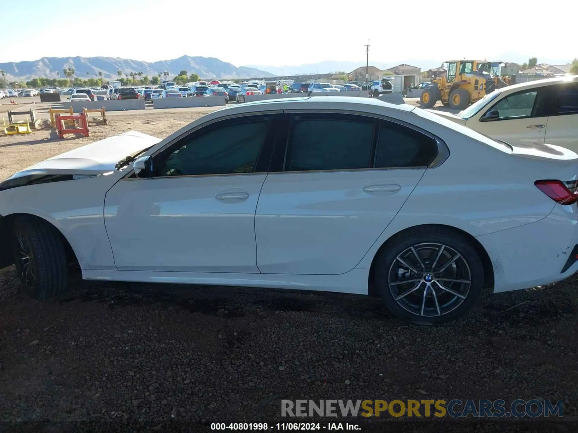 14 Photograph of a damaged car 3MW5R1J0XM8B79981 BMW 330I 2021