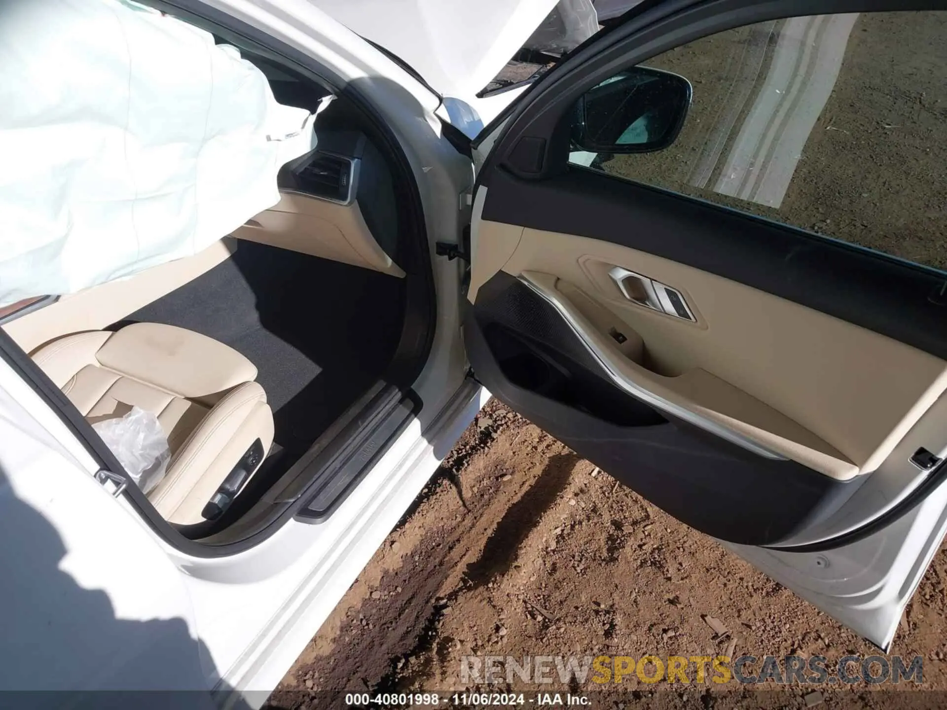 5 Photograph of a damaged car 3MW5R1J0XM8B79981 BMW 330I 2021