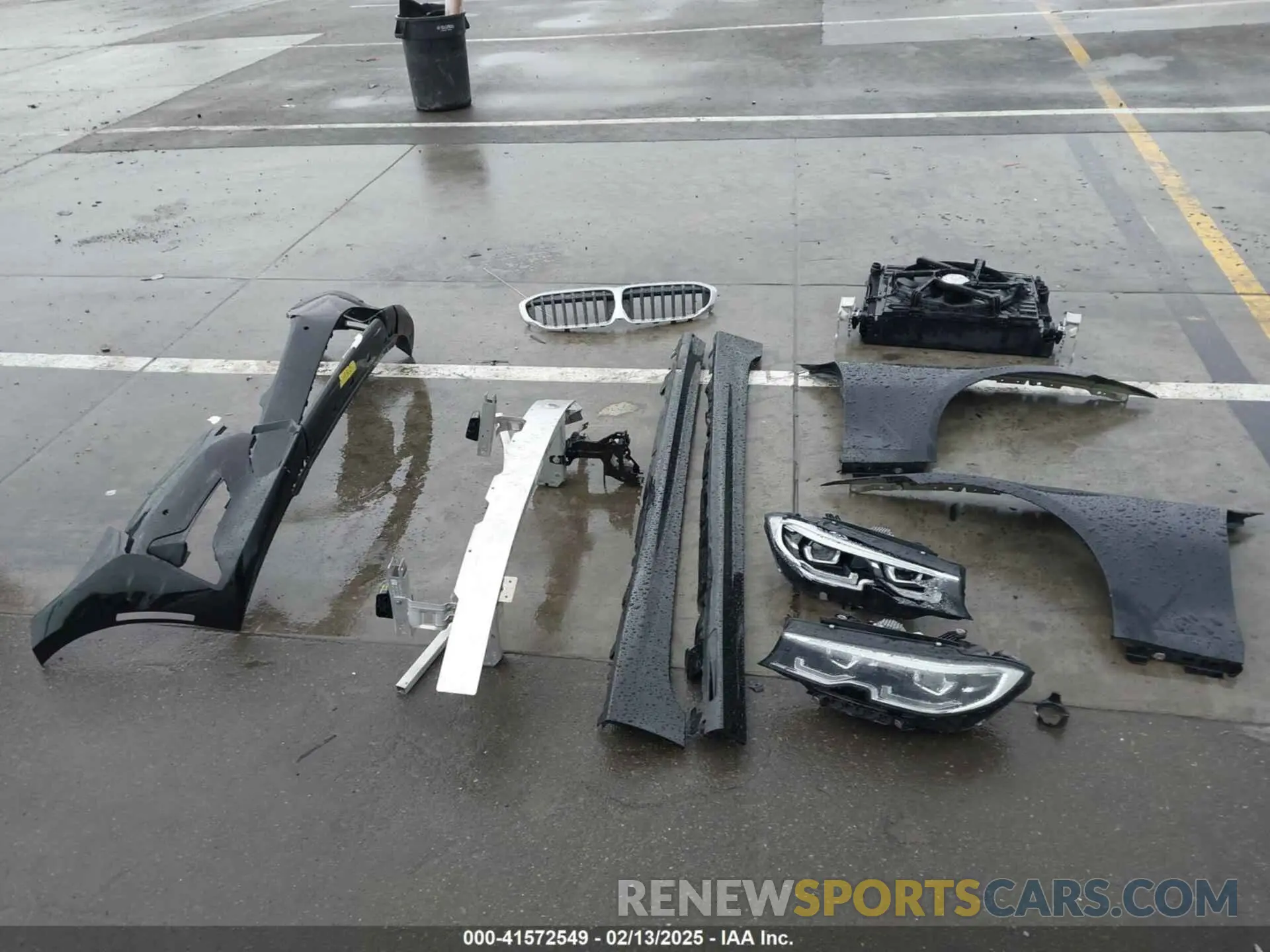 12 Photograph of a damaged car 3MW5R1J0XM8C18729 BMW 330I 2021