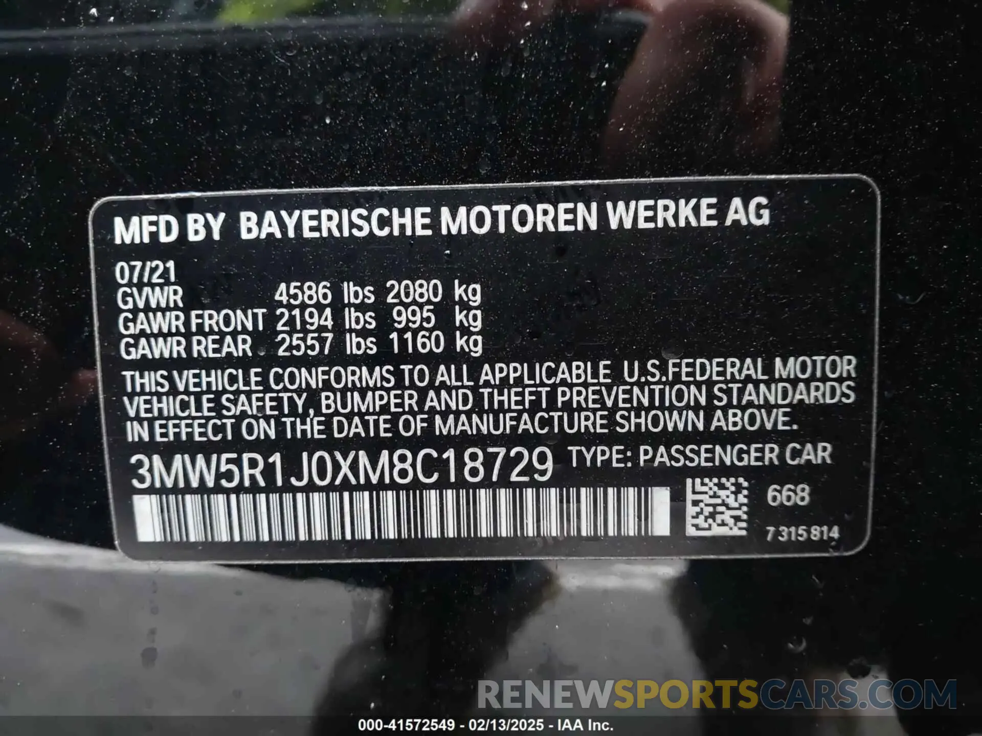 9 Photograph of a damaged car 3MW5R1J0XM8C18729 BMW 330I 2021