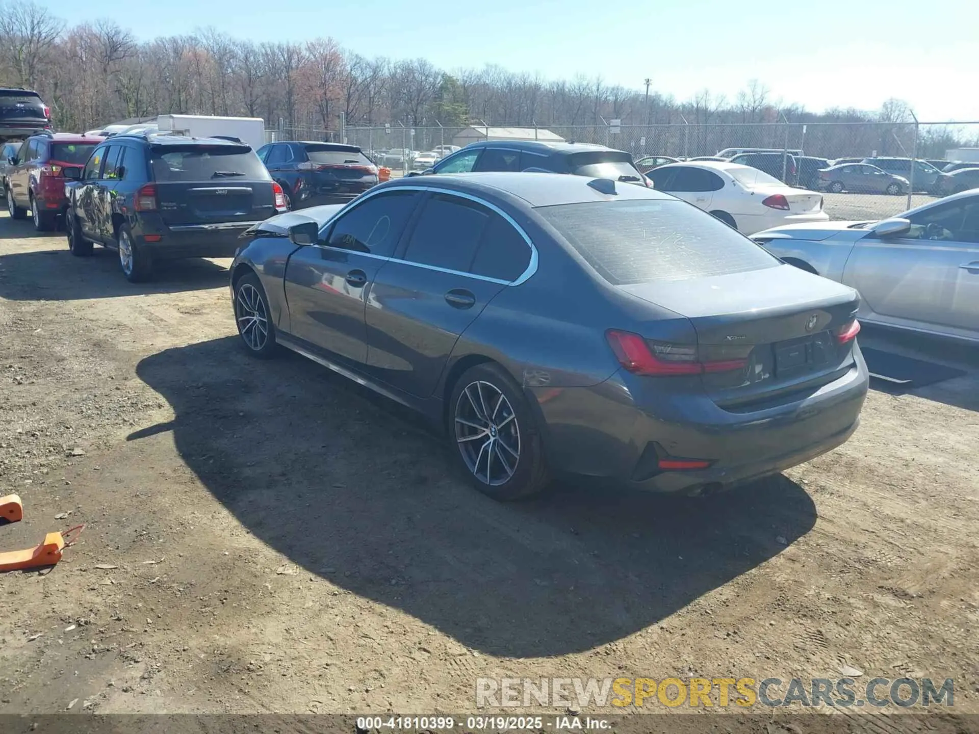 3 Photograph of a damaged car 3MW5R7J00M8B97750 BMW 330I 2021