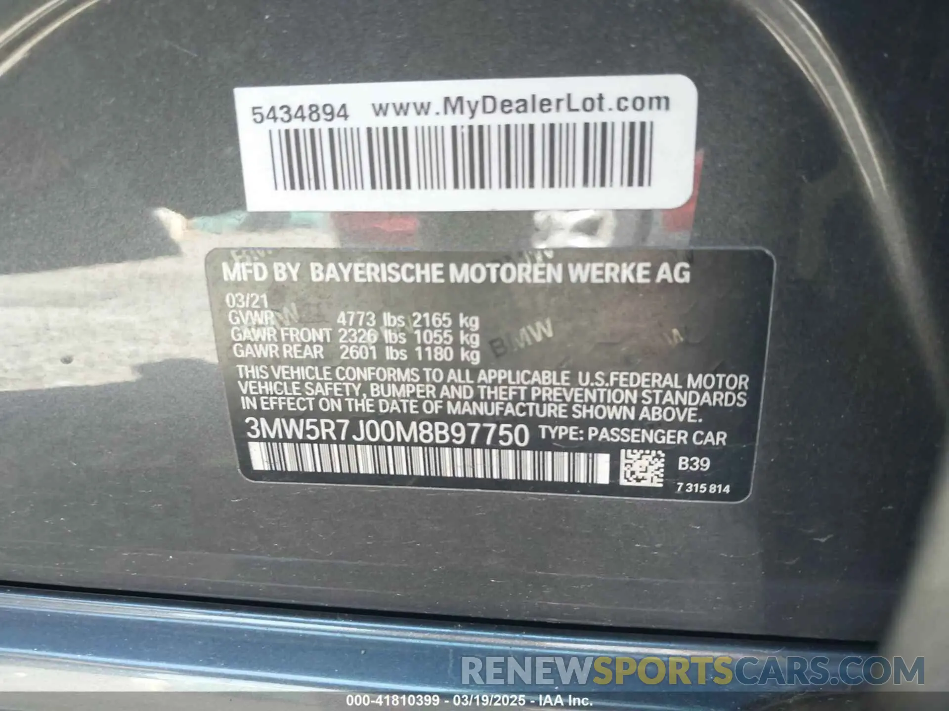 9 Photograph of a damaged car 3MW5R7J00M8B97750 BMW 330I 2021