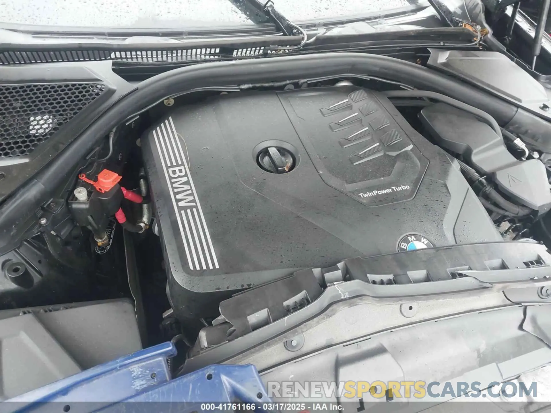 10 Photograph of a damaged car 3MW5R7J01M8B70024 BMW 330I 2021