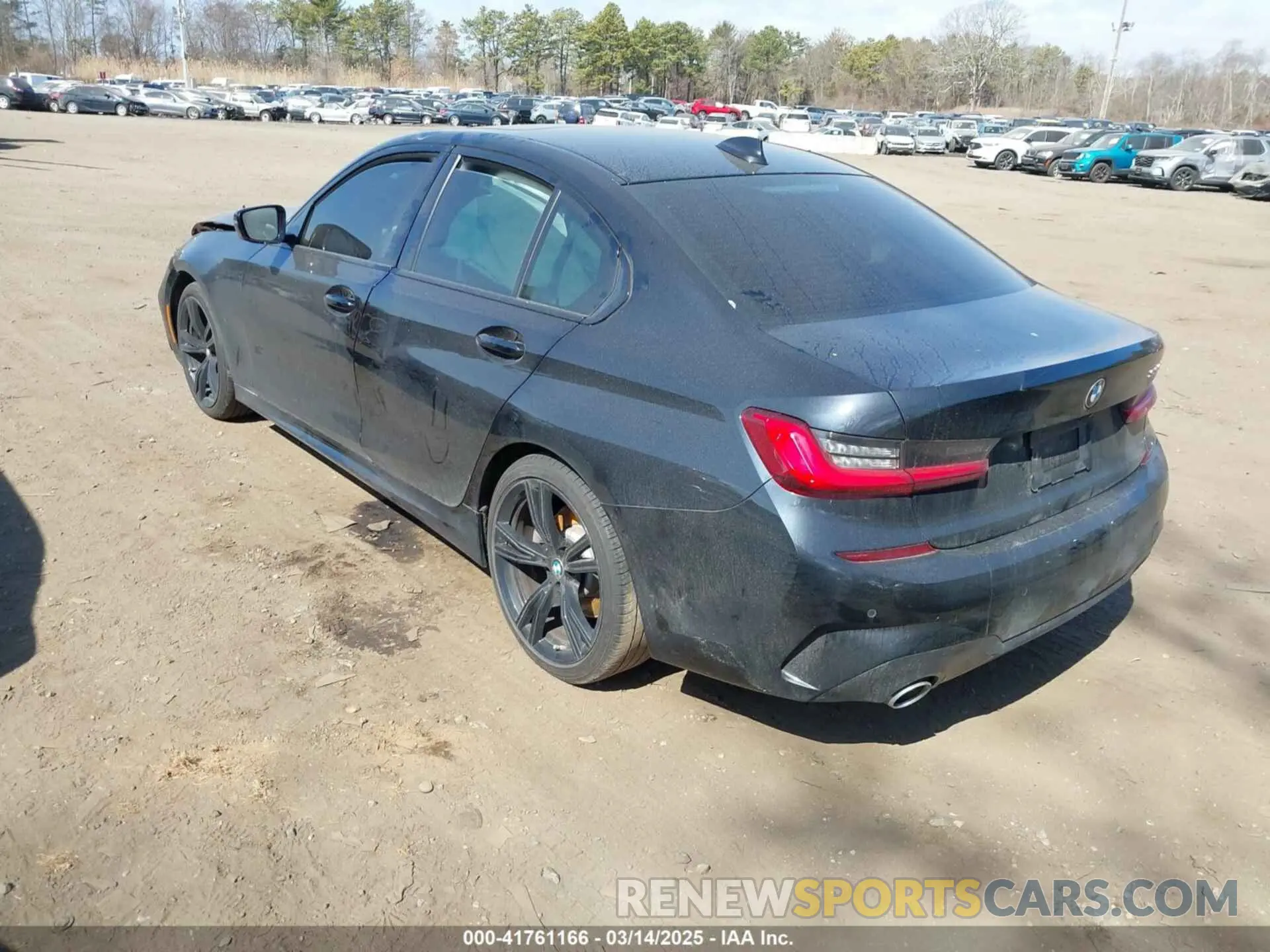 3 Photograph of a damaged car 3MW5R7J01M8B70024 BMW 330I 2021
