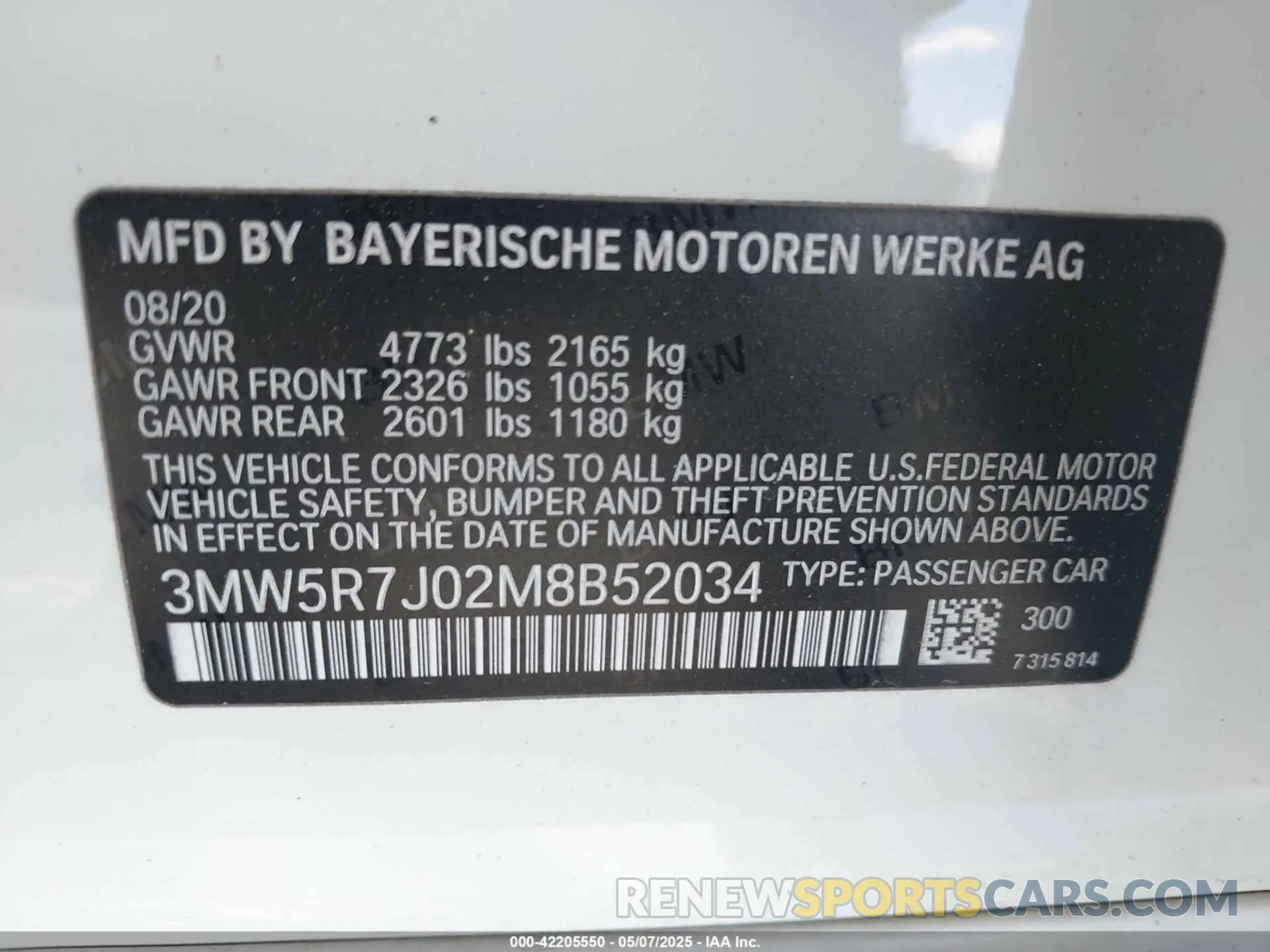 9 Photograph of a damaged car 3MW5R7J02M8B52034 BMW 330I 2021