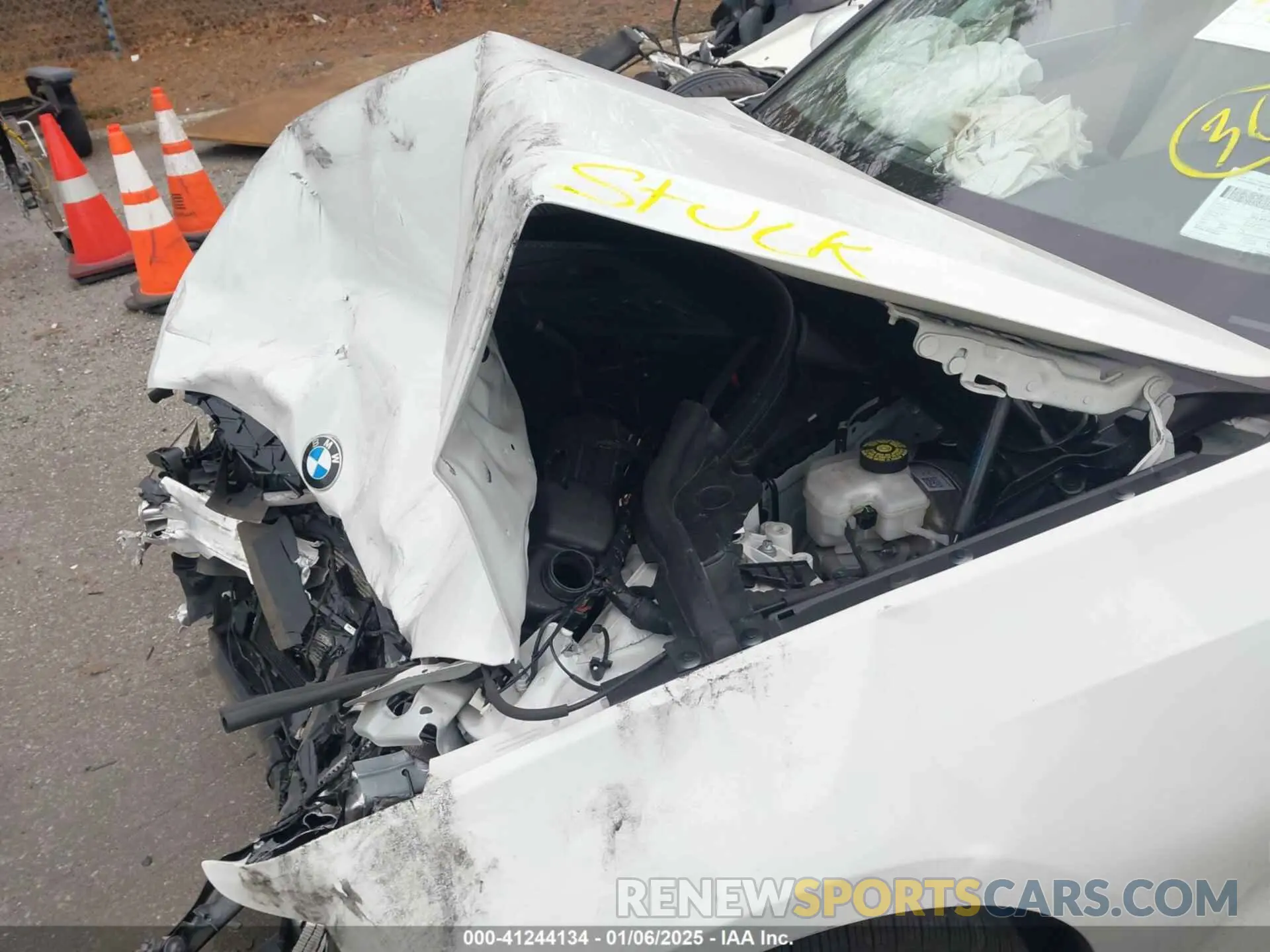 10 Photograph of a damaged car 3MW5R7J03M8B65004 BMW 330I 2021