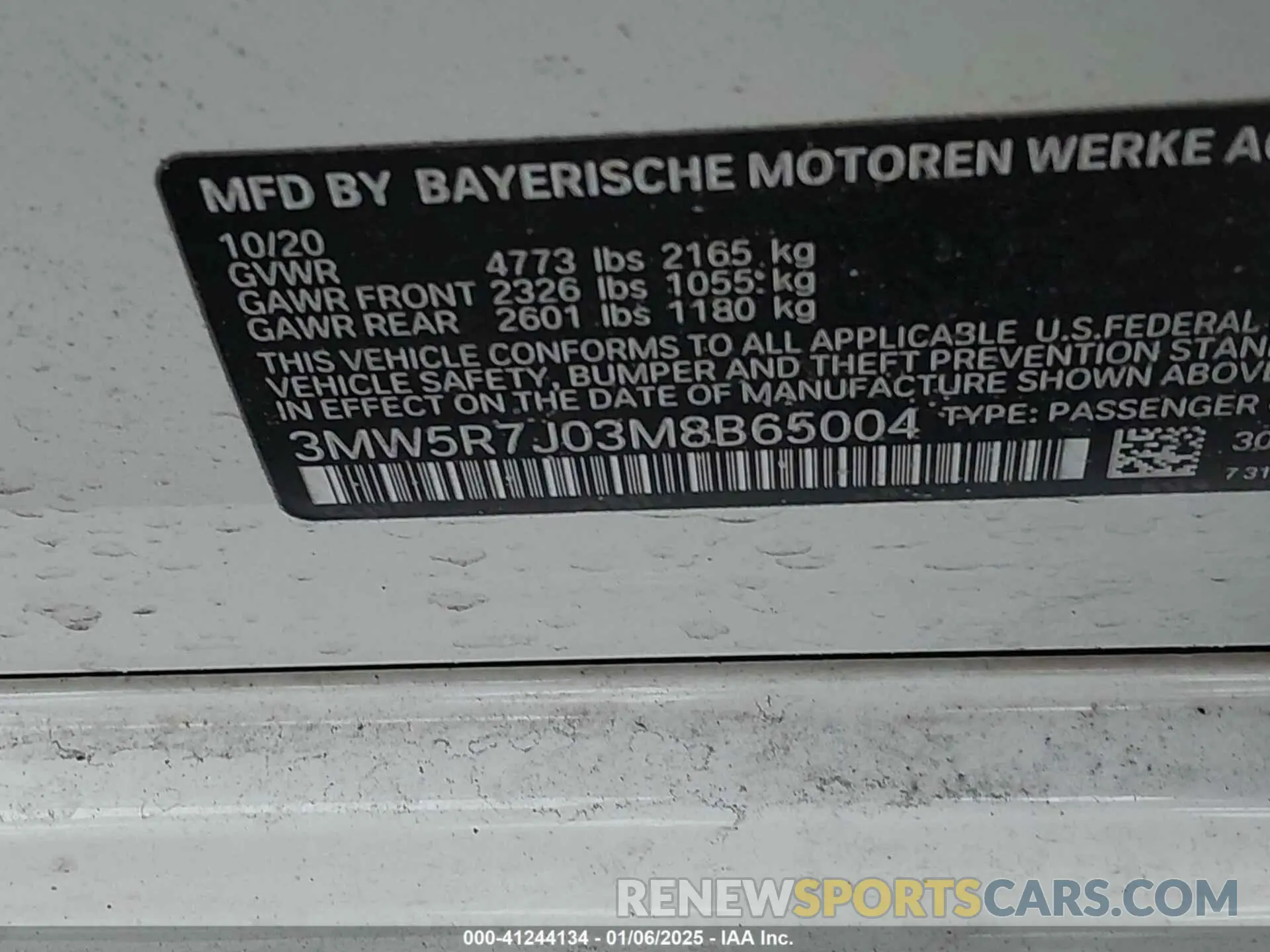 9 Photograph of a damaged car 3MW5R7J03M8B65004 BMW 330I 2021