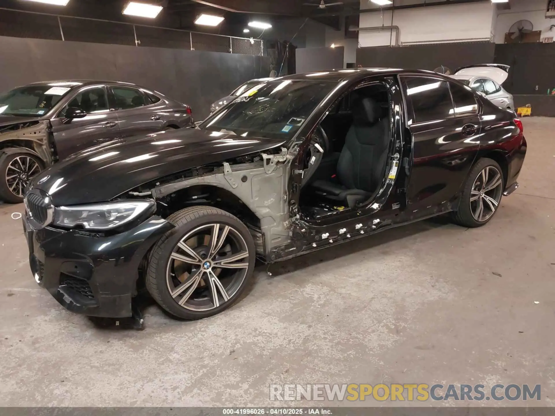 2 Photograph of a damaged car 3MW5R7J05M8B48303 BMW 330I 2021