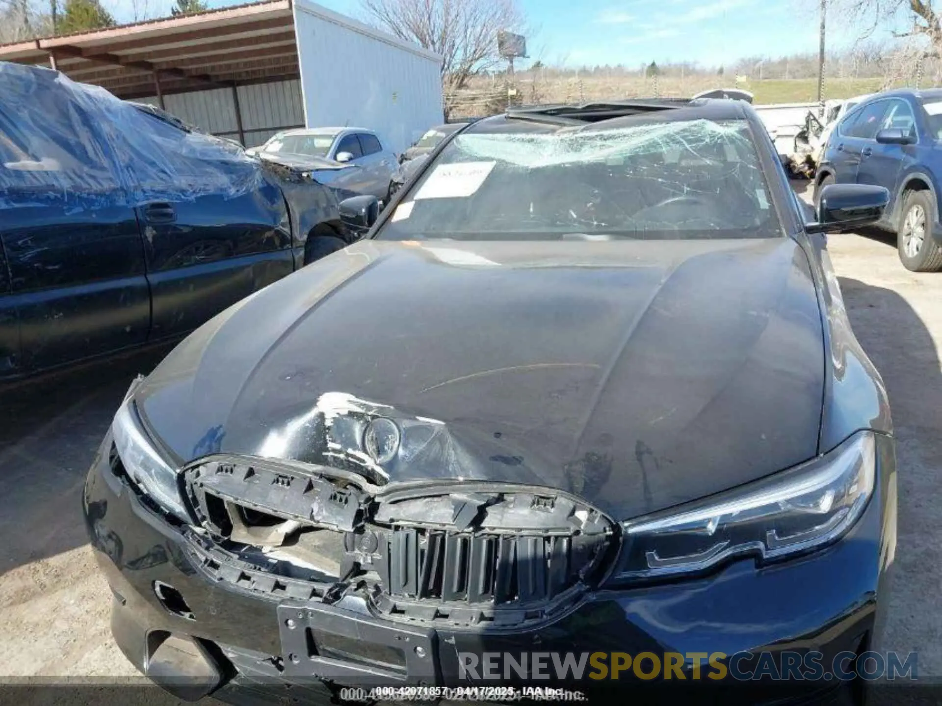 6 Photograph of a damaged car 3MW5R7J06M8C13448 BMW 330I 2021