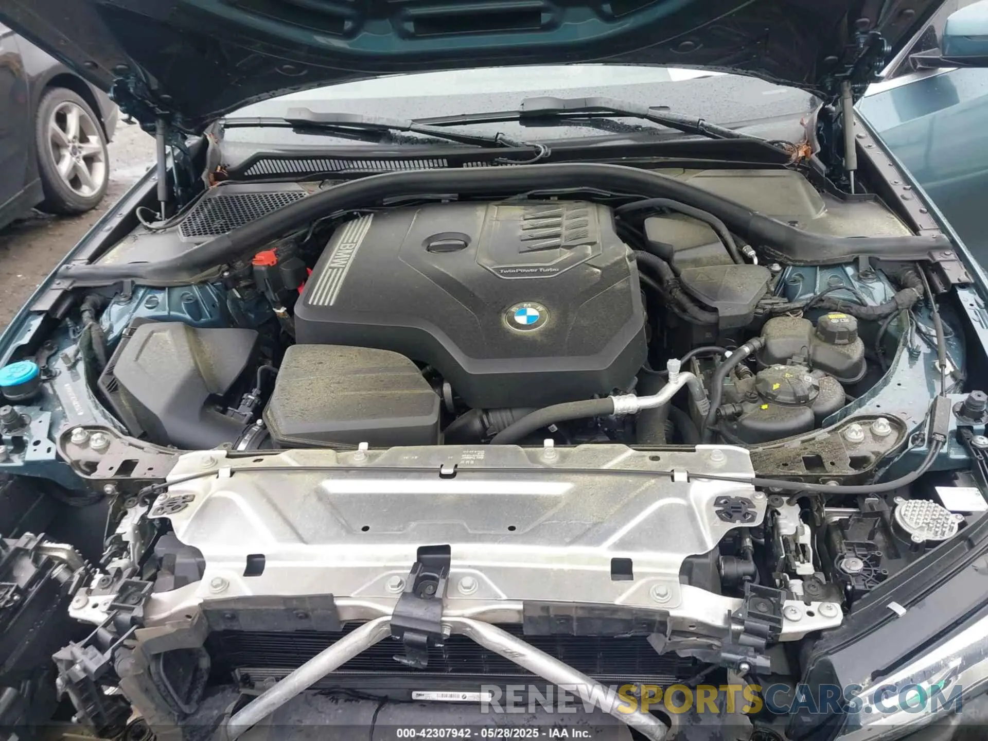 10 Photograph of a damaged car 3MW5R7J07M8C10347 BMW 330I 2021