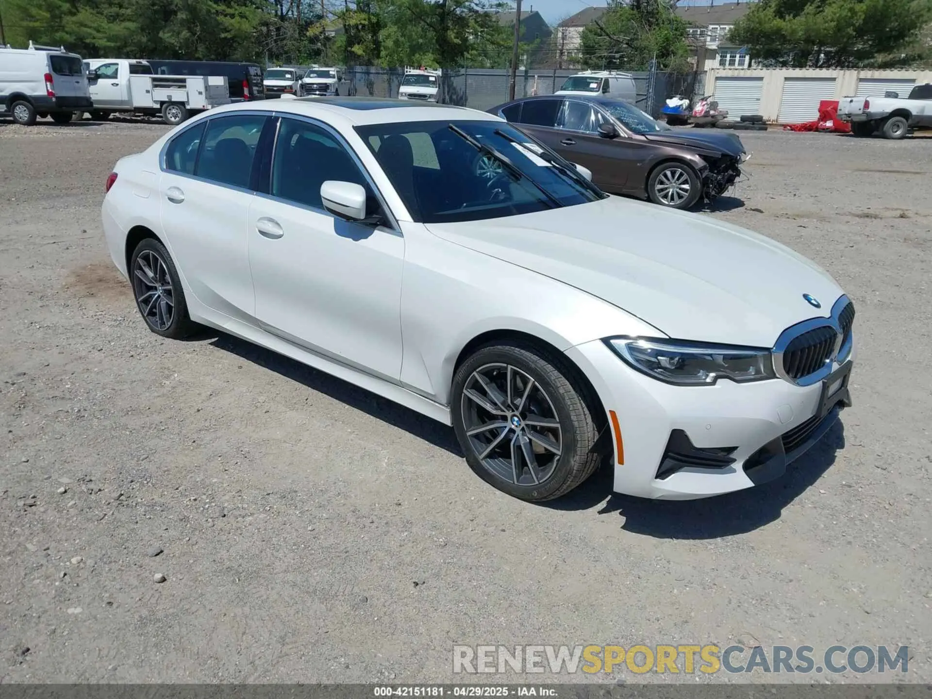 1 Photograph of a damaged car 3MW5R7J08M8B64656 BMW 330I 2021