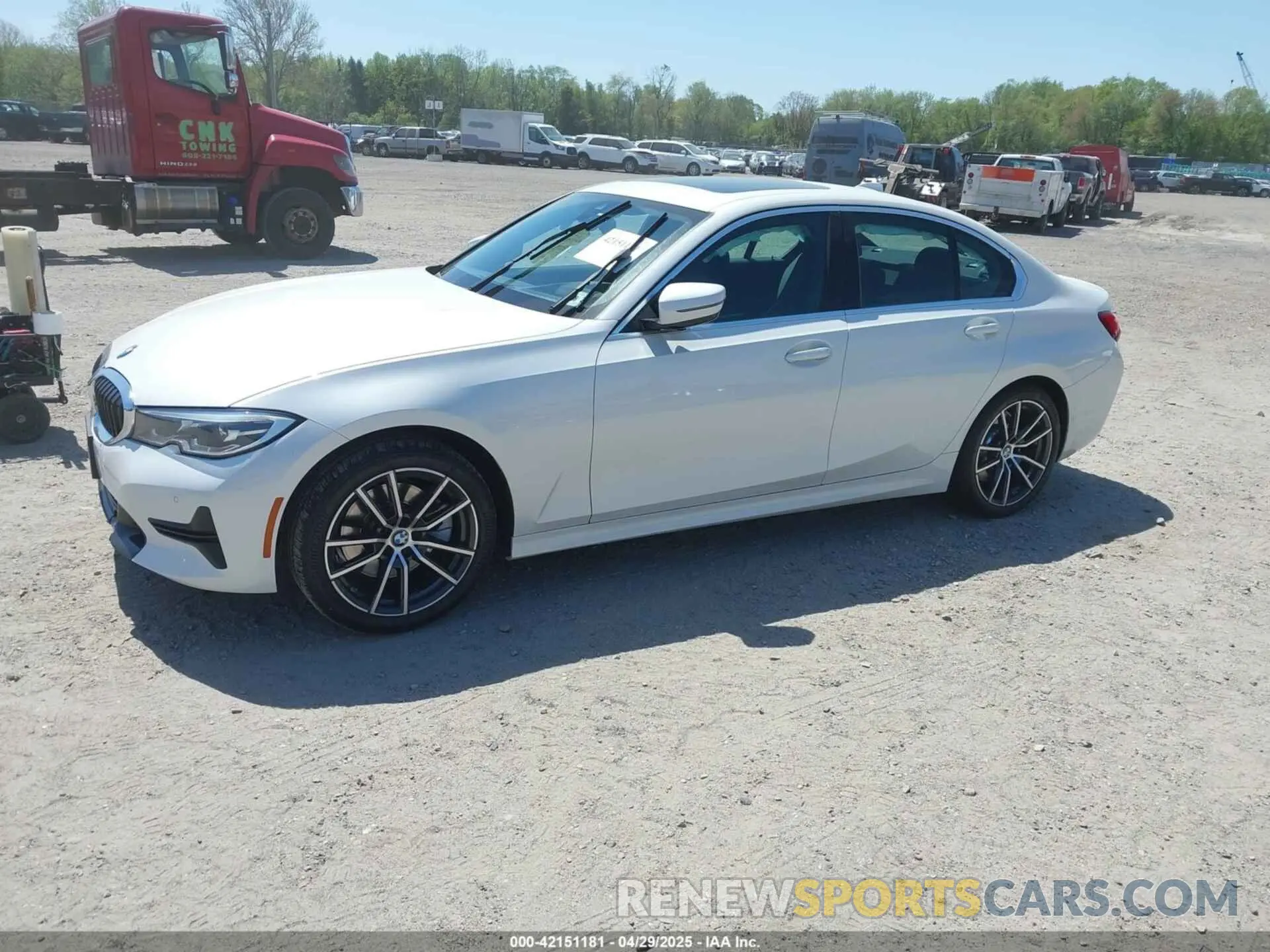 2 Photograph of a damaged car 3MW5R7J08M8B64656 BMW 330I 2021