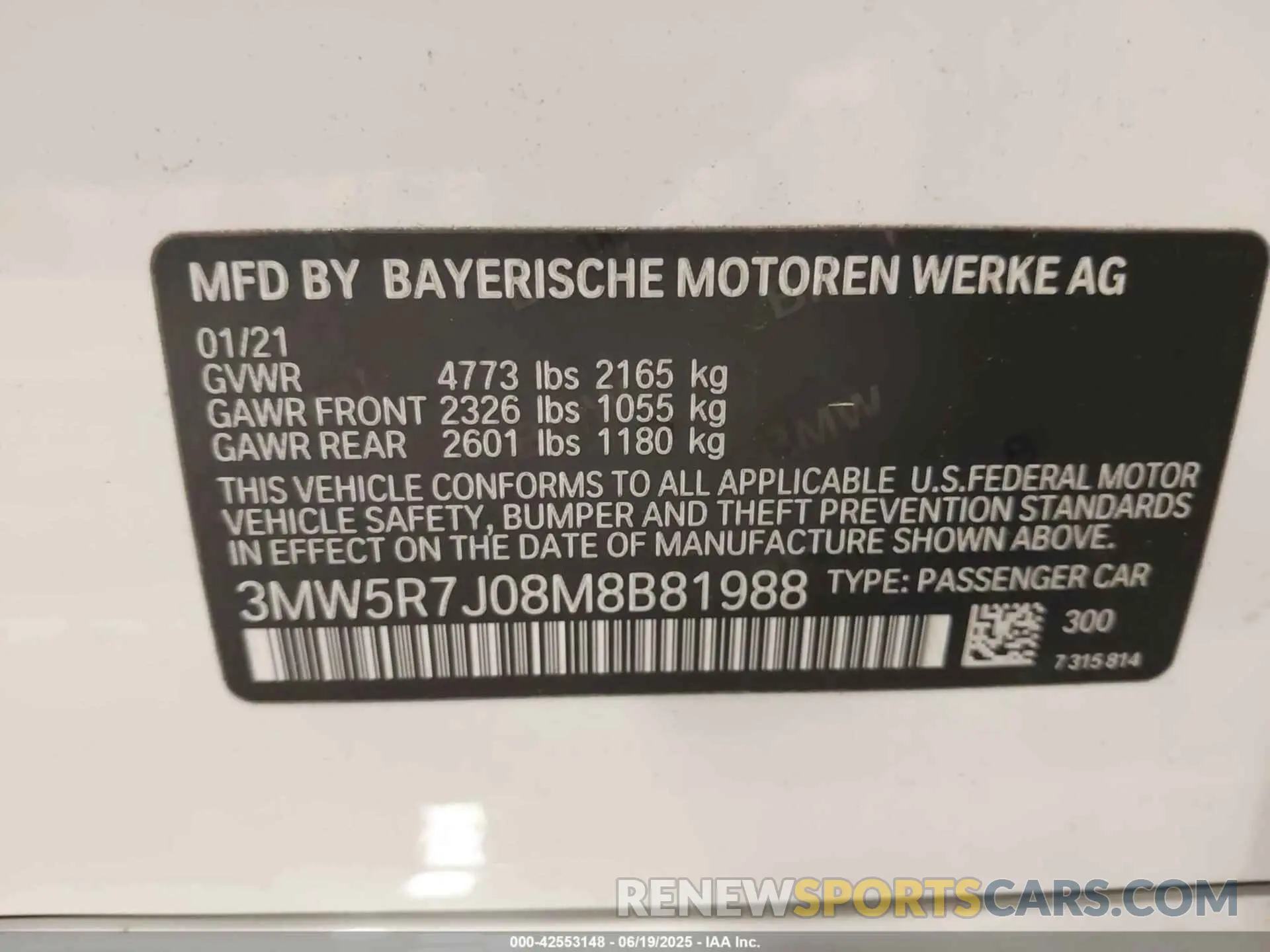 9 Photograph of a damaged car 3MW5R7J08M8B81988 BMW 330I 2021
